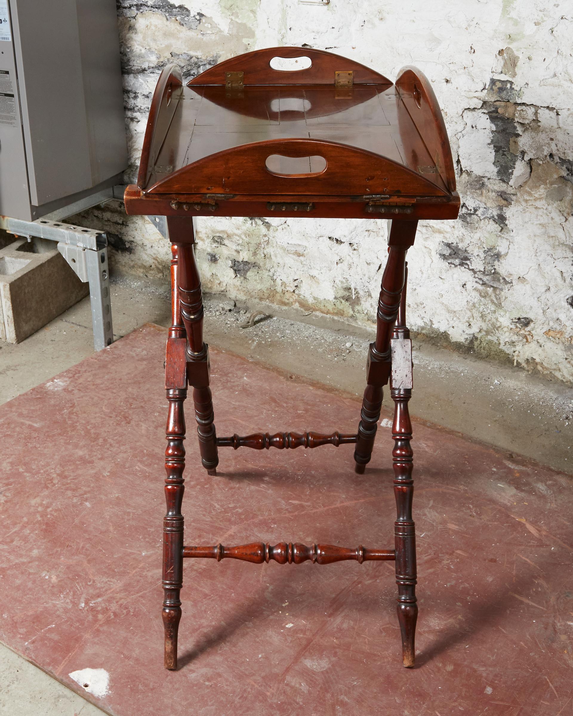Regency 19th Century English Mahogany Butlers Tray Table For Sale