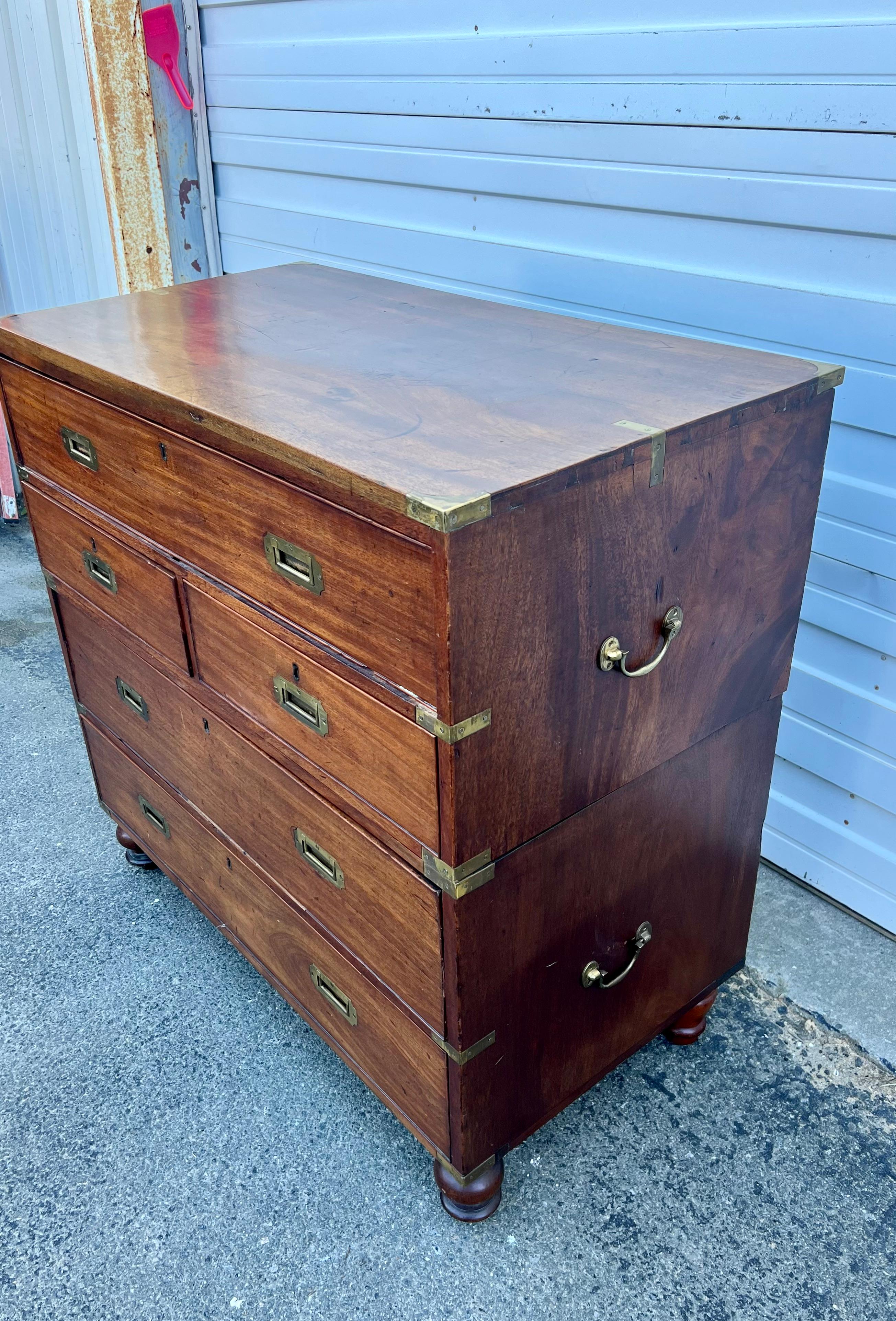 19th Century English Mahogany Campaign Desk and Chest of Drawers For Sale 1