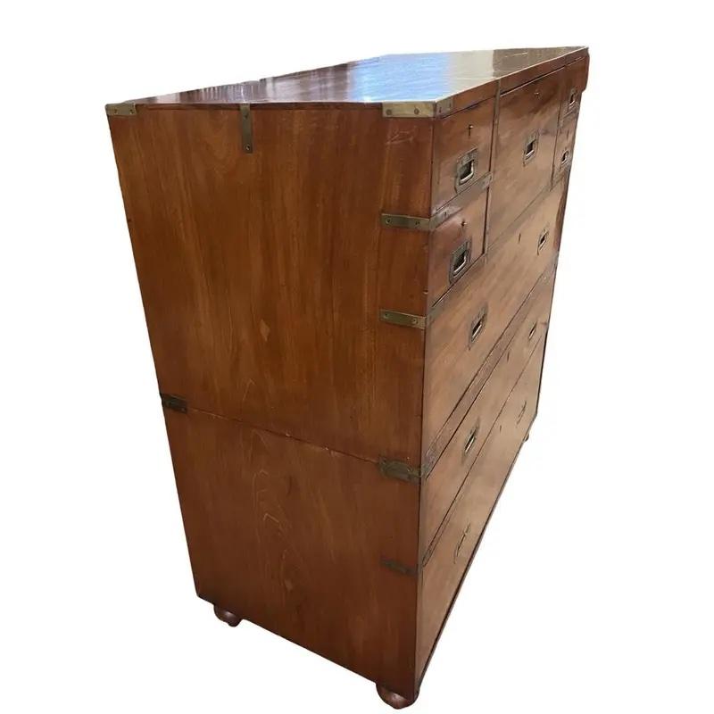 19th Century English Mahogany Campaign Secretary / Chest of Drawers In Good Condition For Sale In Viterbo, VT