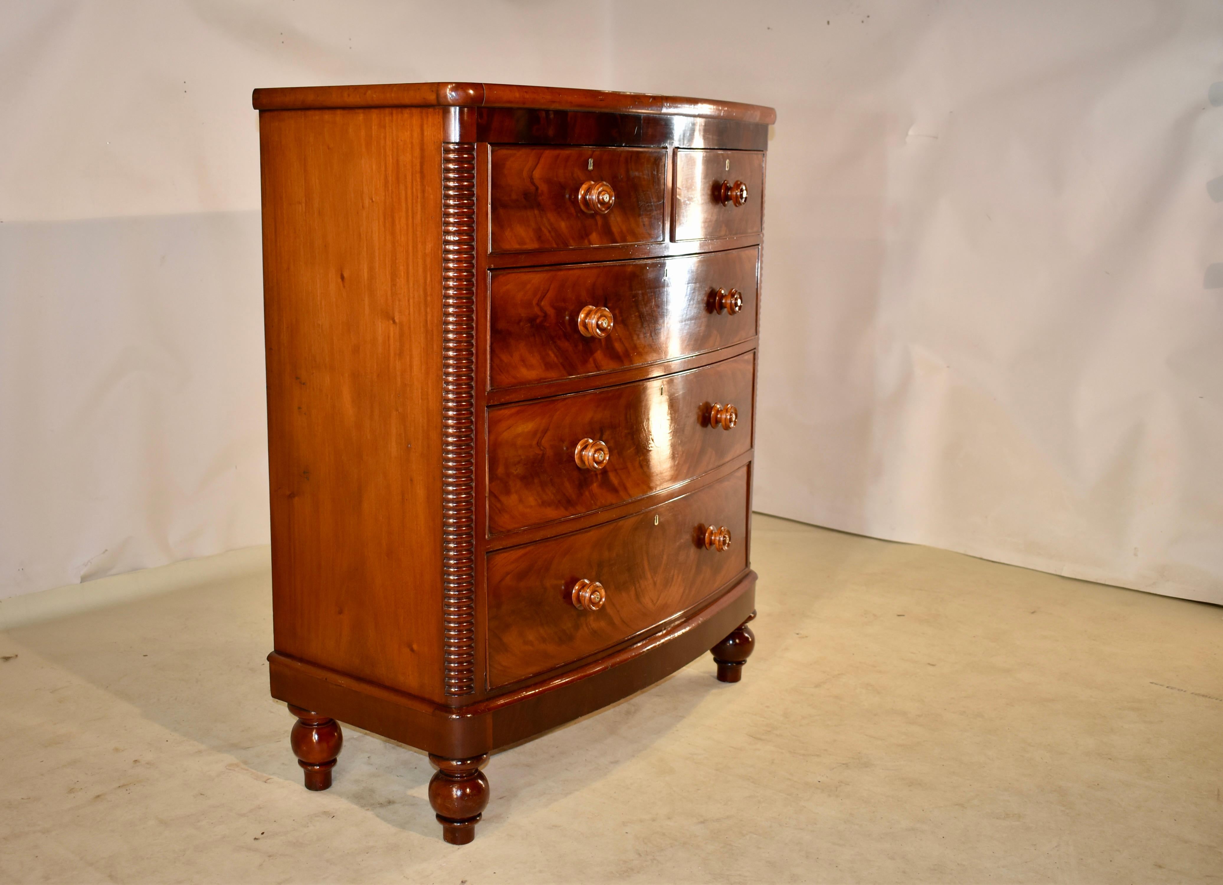 19th Century English Mahogany Chest of Drawers In Good Condition In High Point, NC