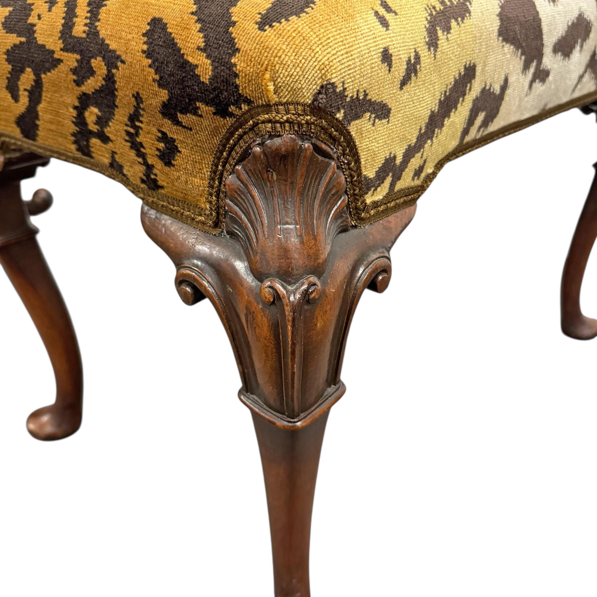 Banc de style Chippendale en acajou anglais du 19e siècle en vente 4