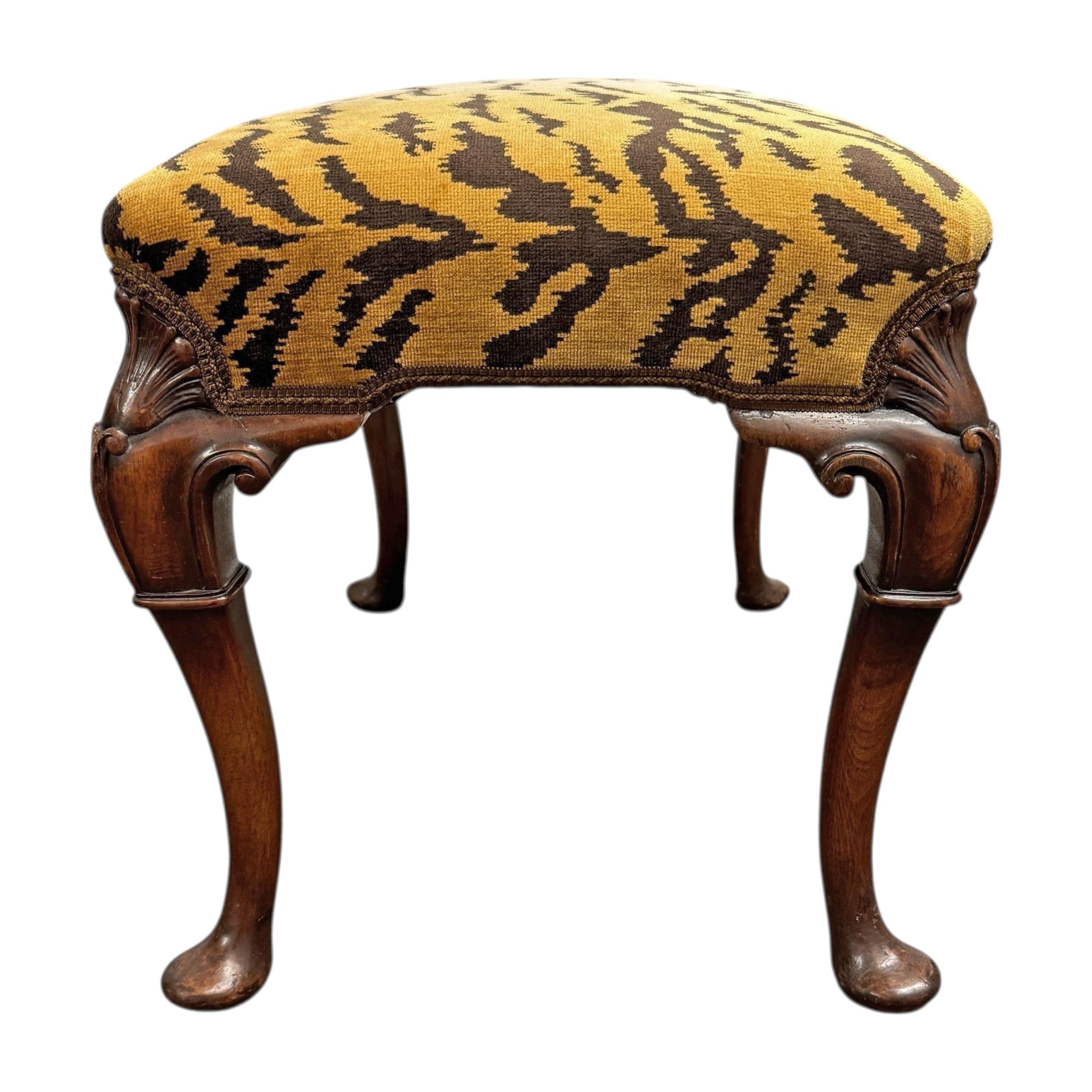 Banc de style Chippendale en acajou anglais du 19e siècle en vente 2