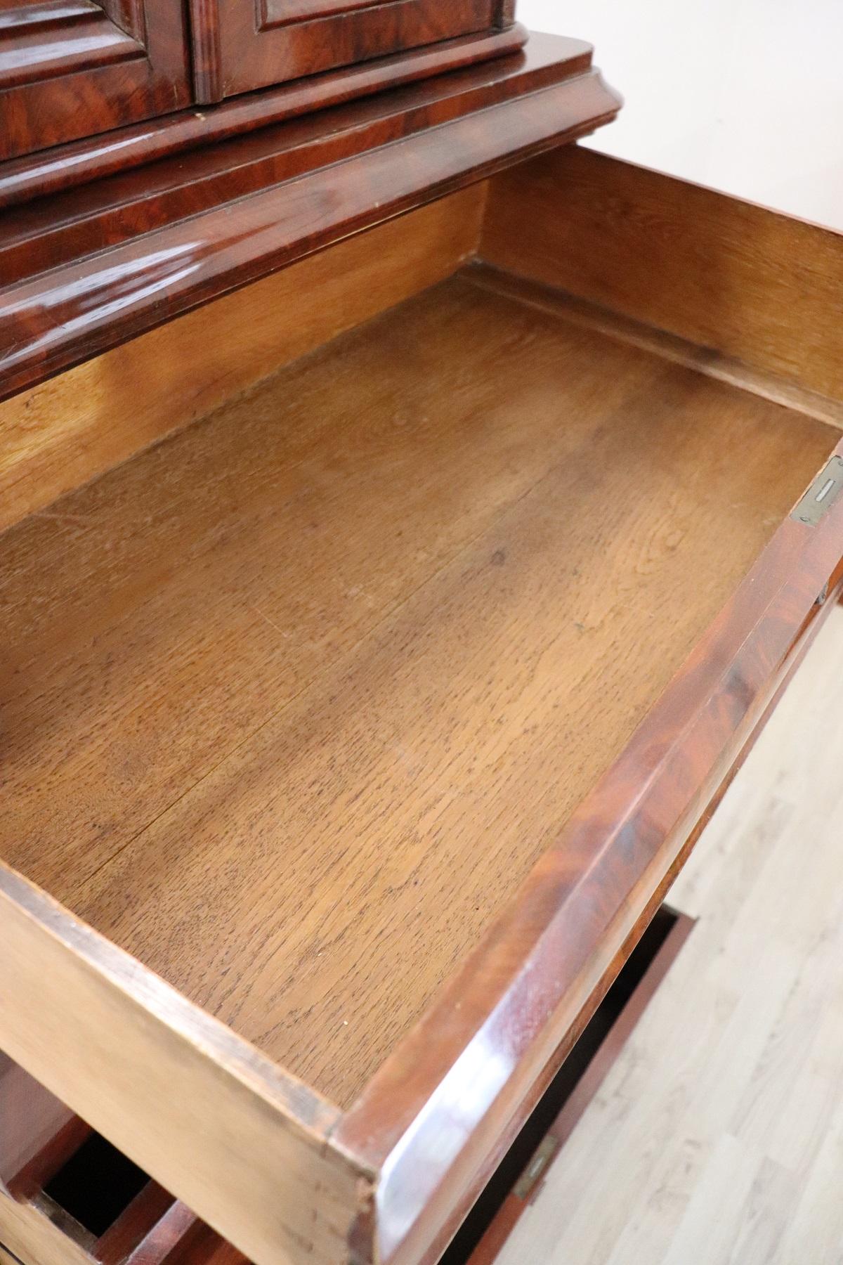 19th Century English Mahogany Commode or Tall Chest of Drawers, 1850s For Sale 9