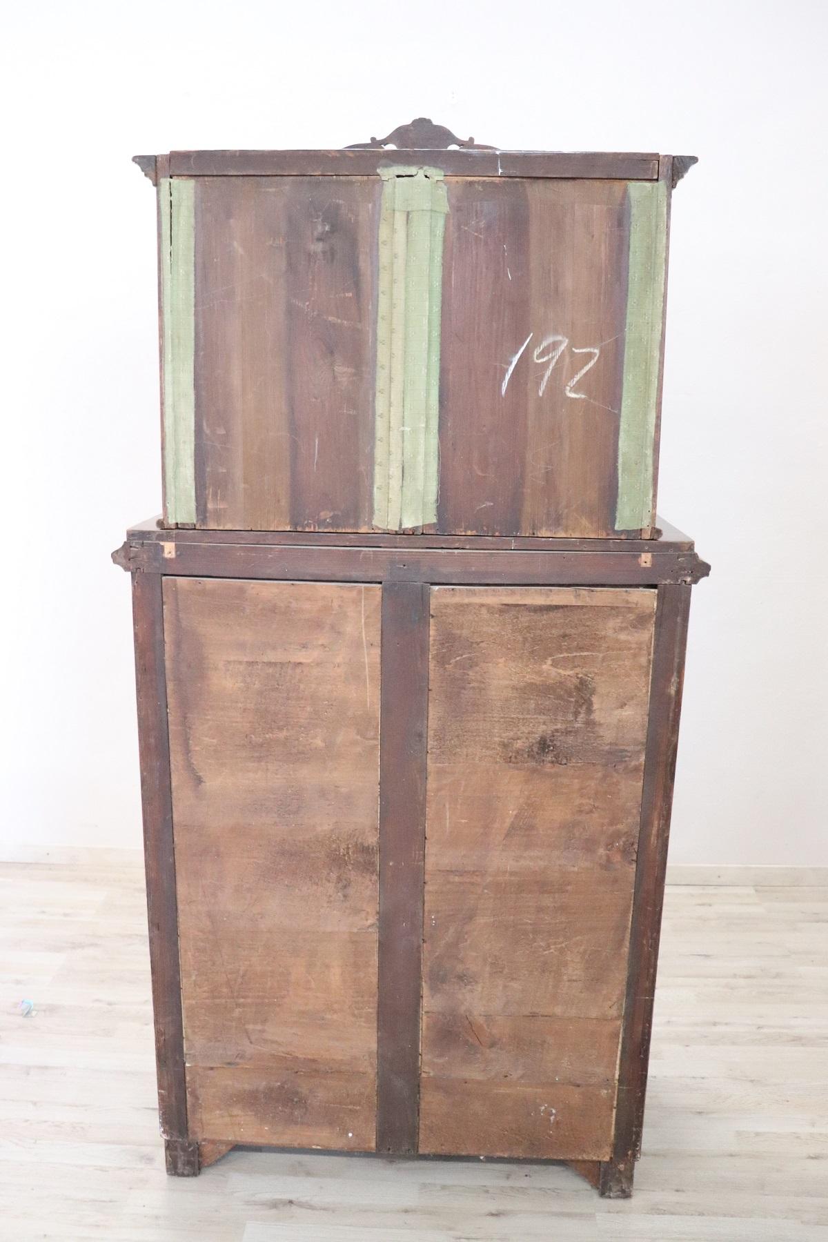 19th Century English Mahogany Commode or Tall Chest of Drawers, 1850s For Sale 10