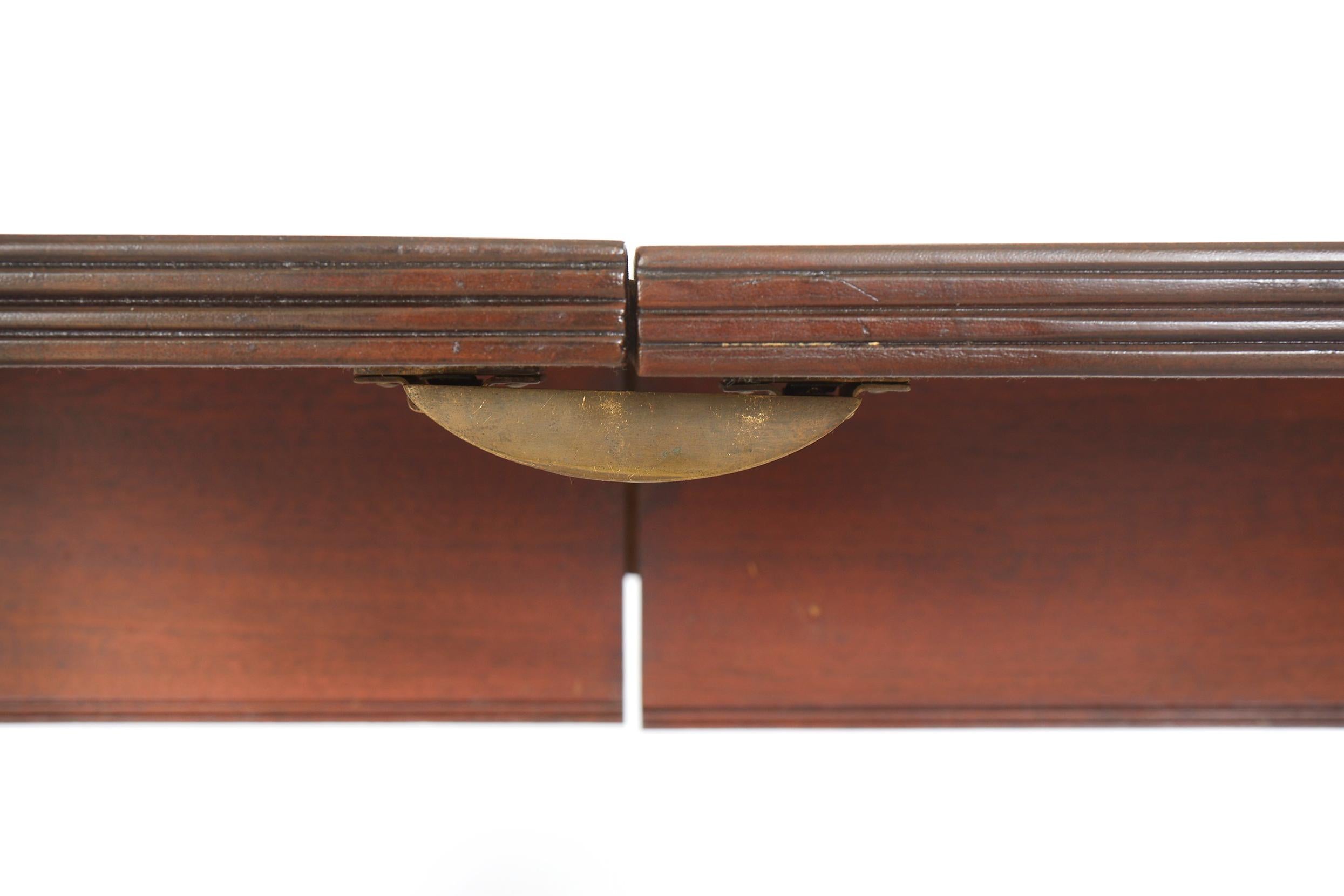Early 19th Century 19th Century English Mahogany Double Pedestal Dining Table