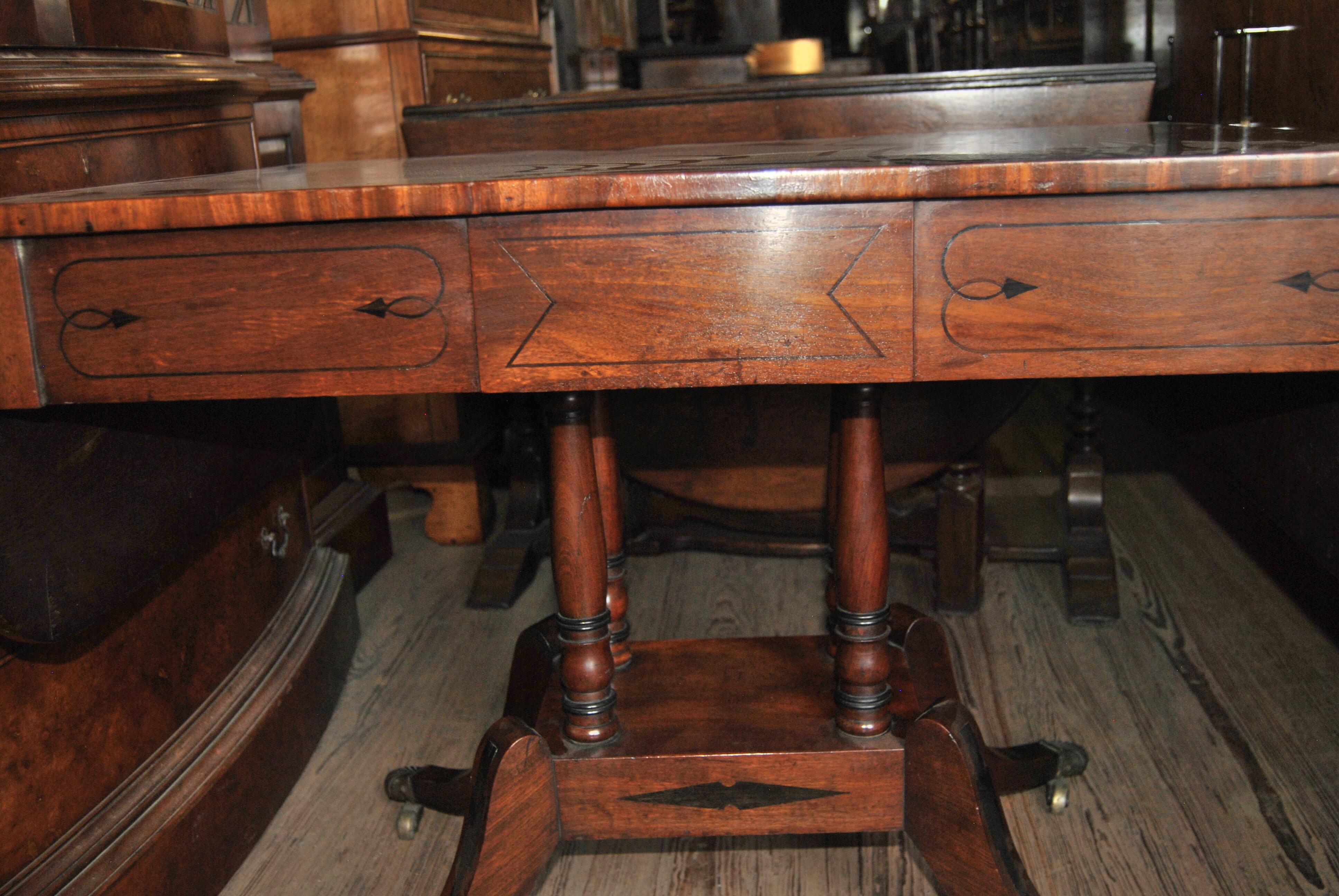 Ebony 19th Century English Mahogany Drop Leaf Sofa Table For Sale