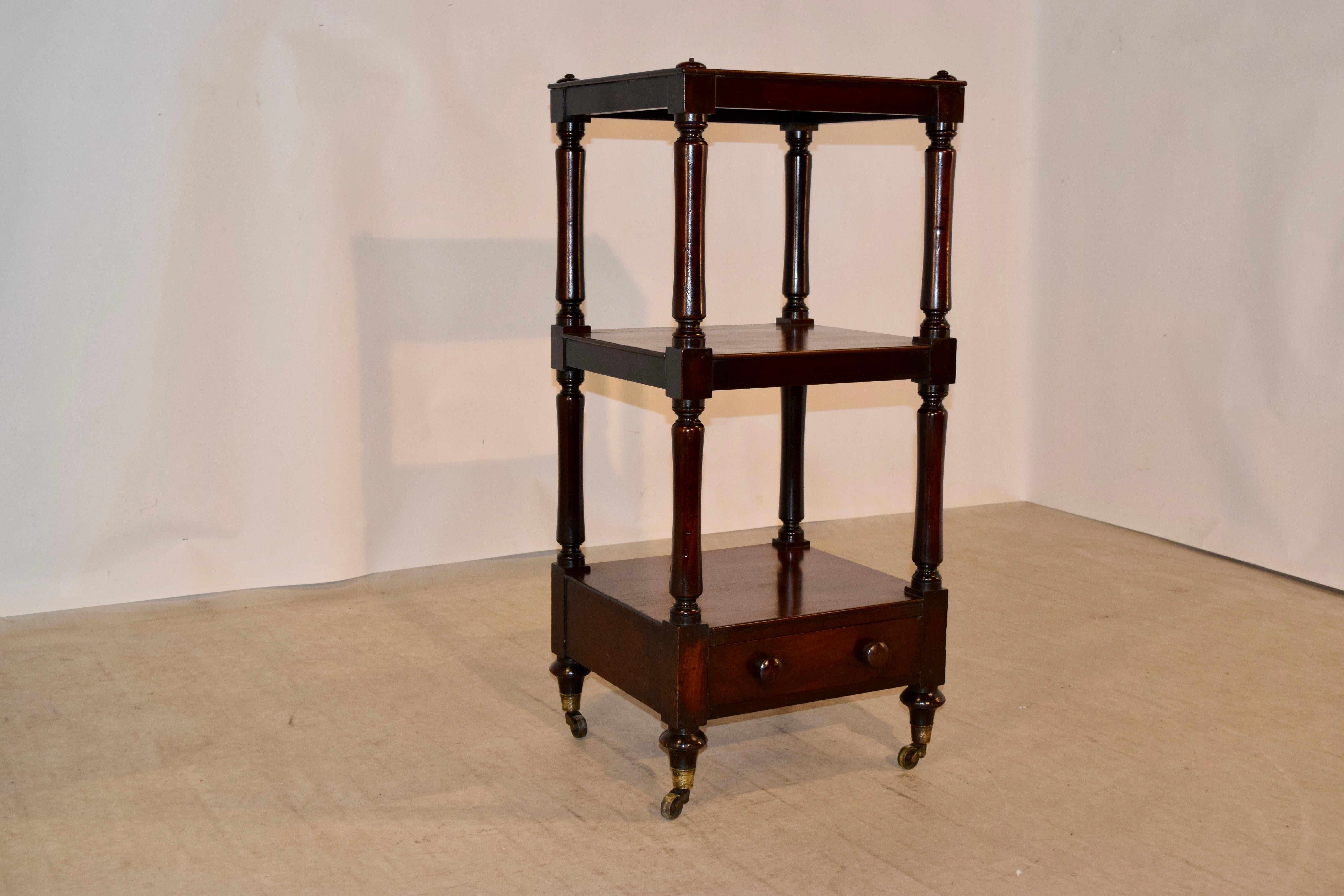 etagere in english