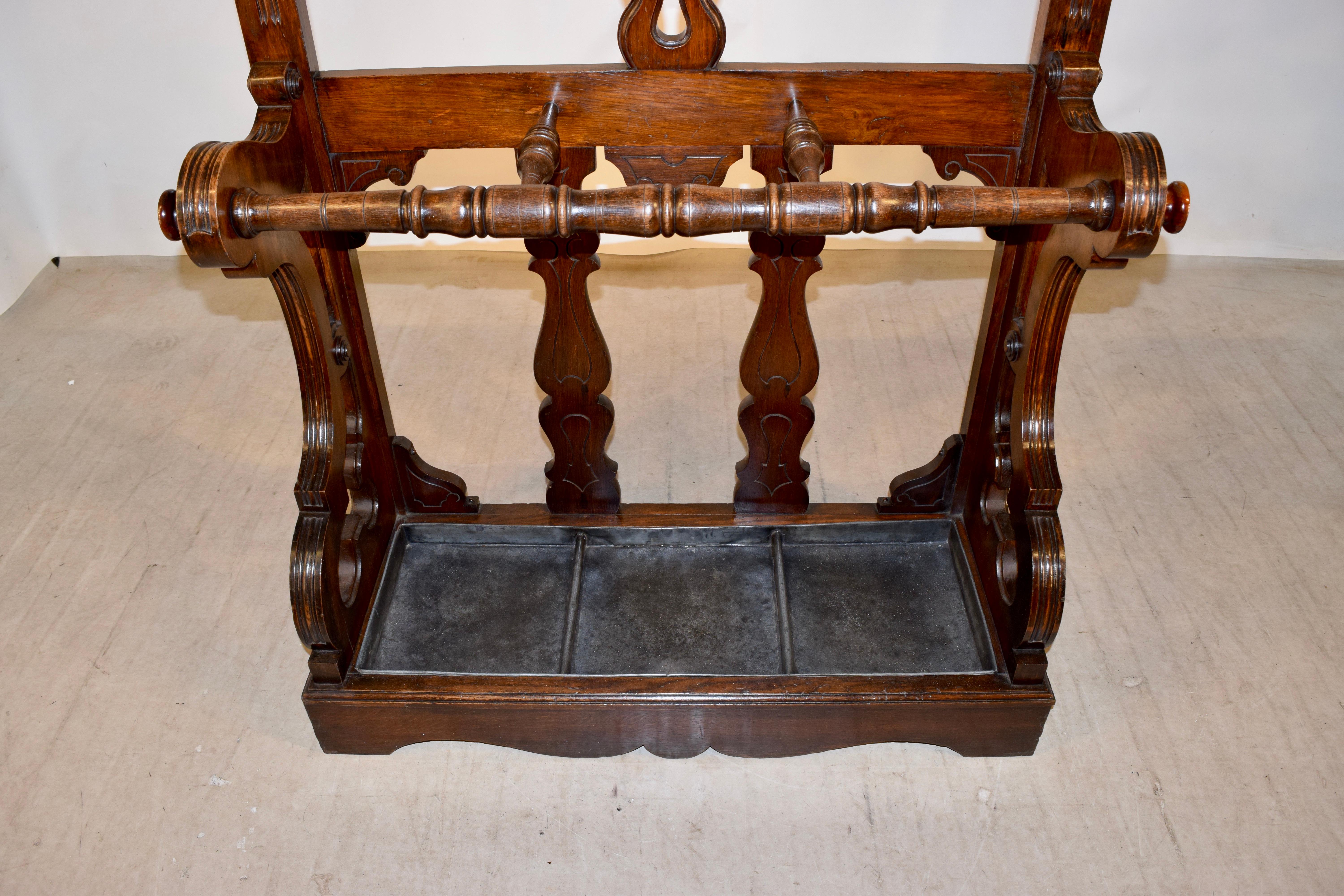 19th Century English Mahogany Hall Stand For Sale 2