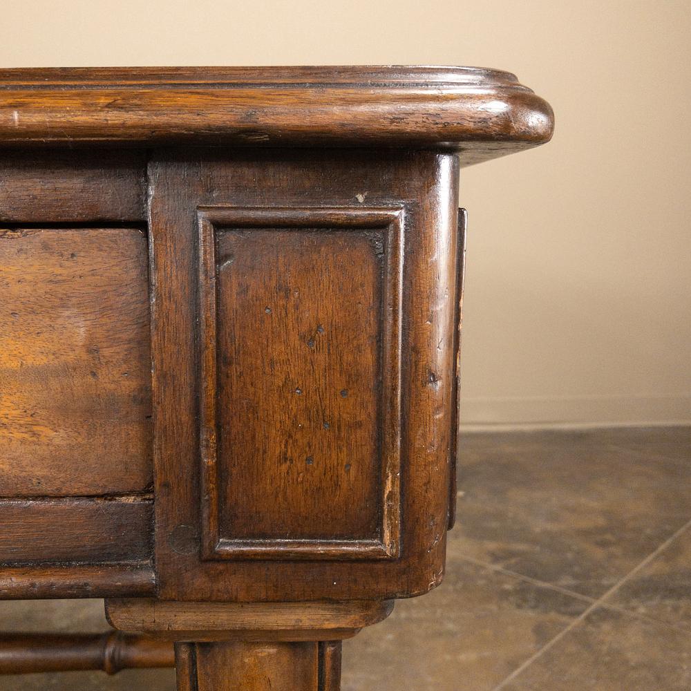 19th Century English Mahogany Leather Top Desk 7