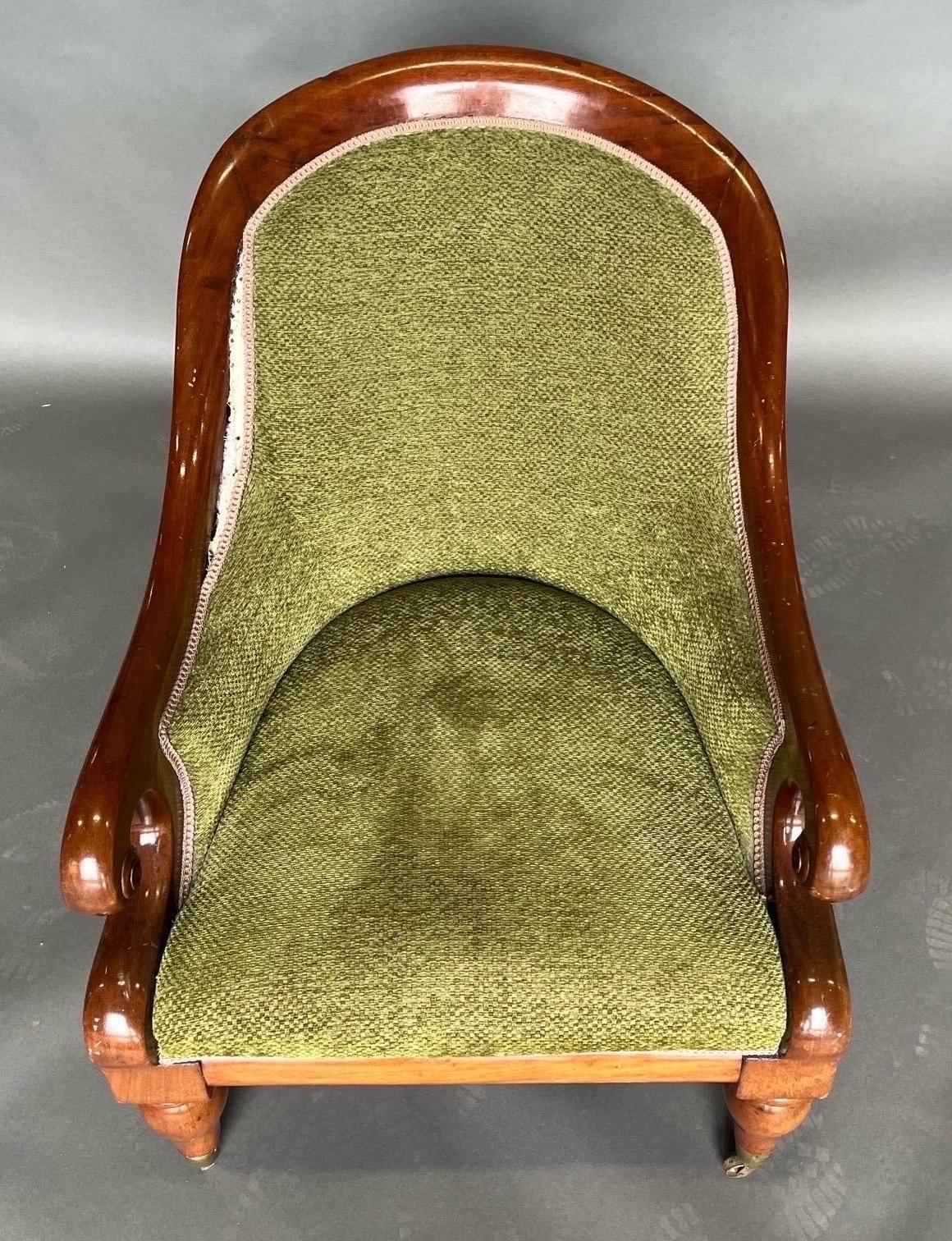 Anglais Chaise de bibliothèque anglaise en acajou du 19e siècle  en vente