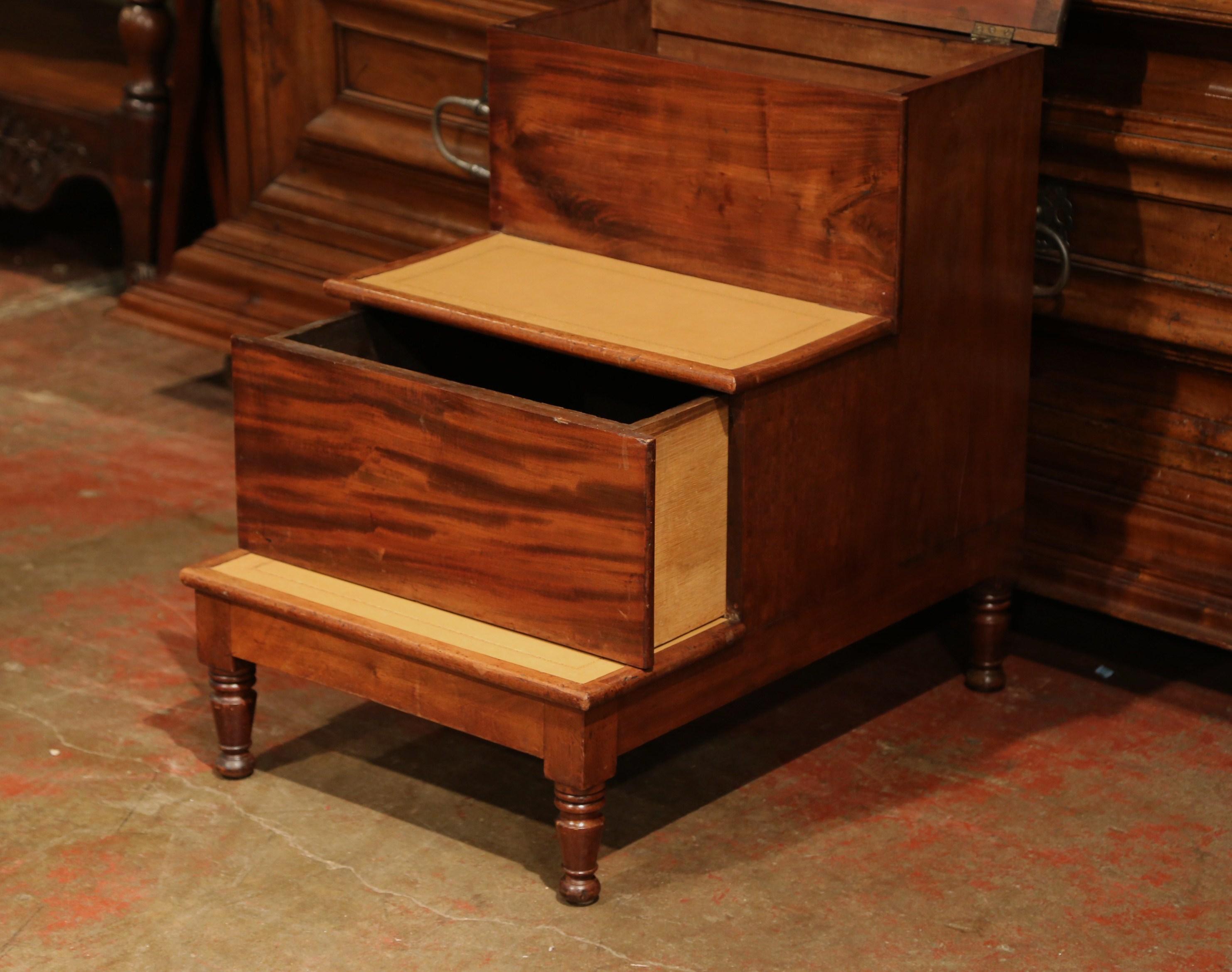 19th Century English Mahogany and Leather Library Step Ladder with Storage 4