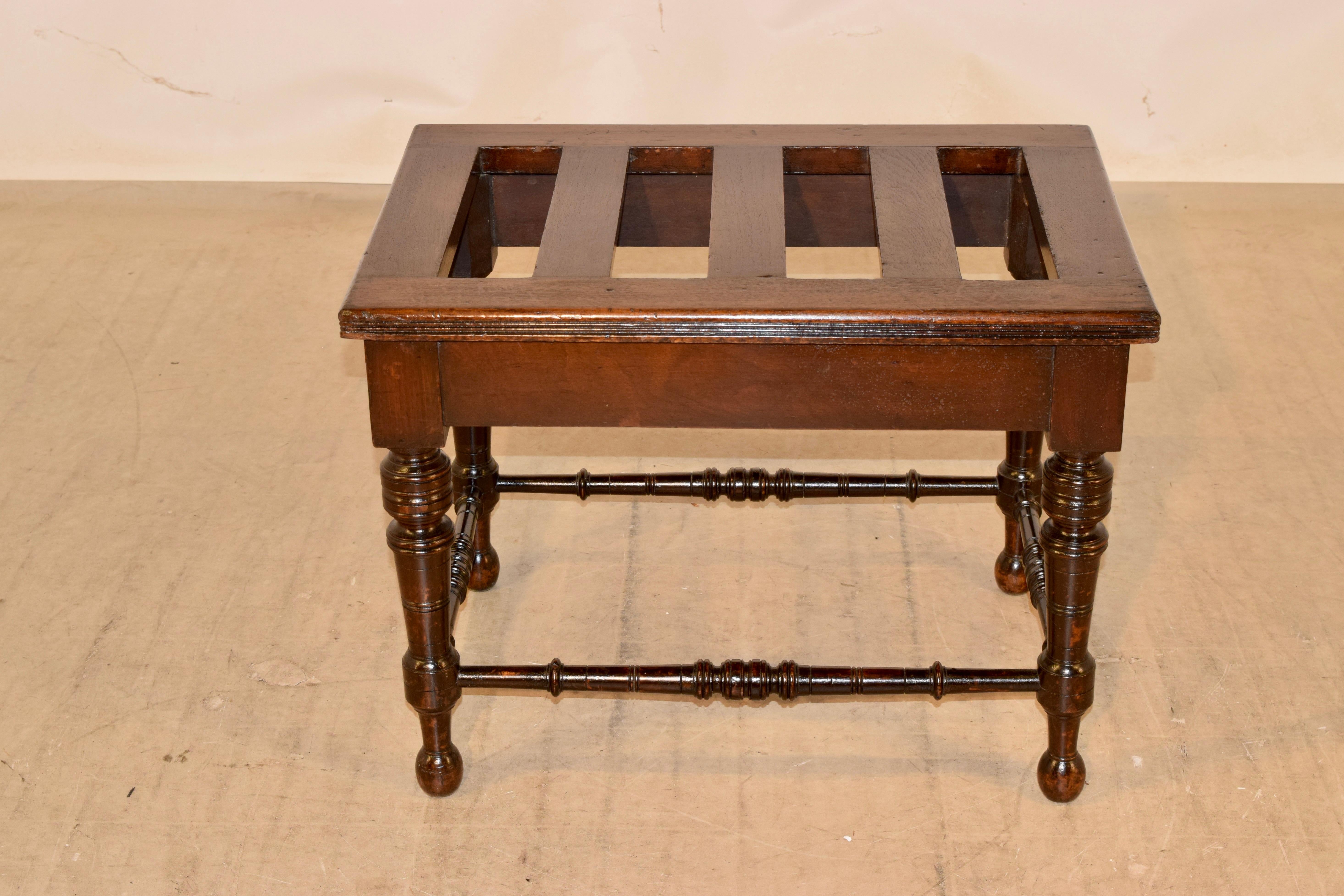 Turned 19th Century English Mahogany Luggage Stand For Sale