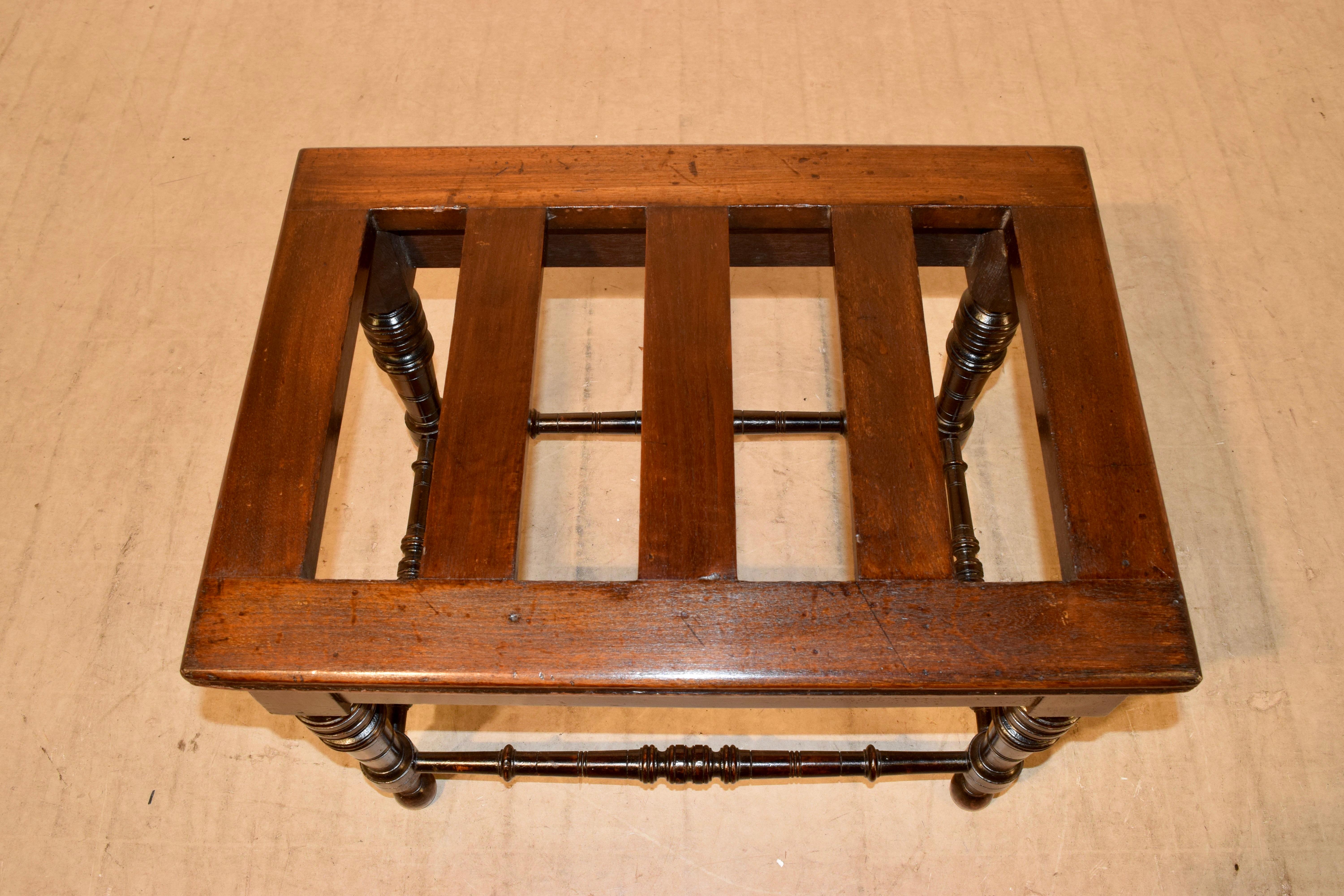 19th Century English Mahogany Luggage Stand For Sale 2