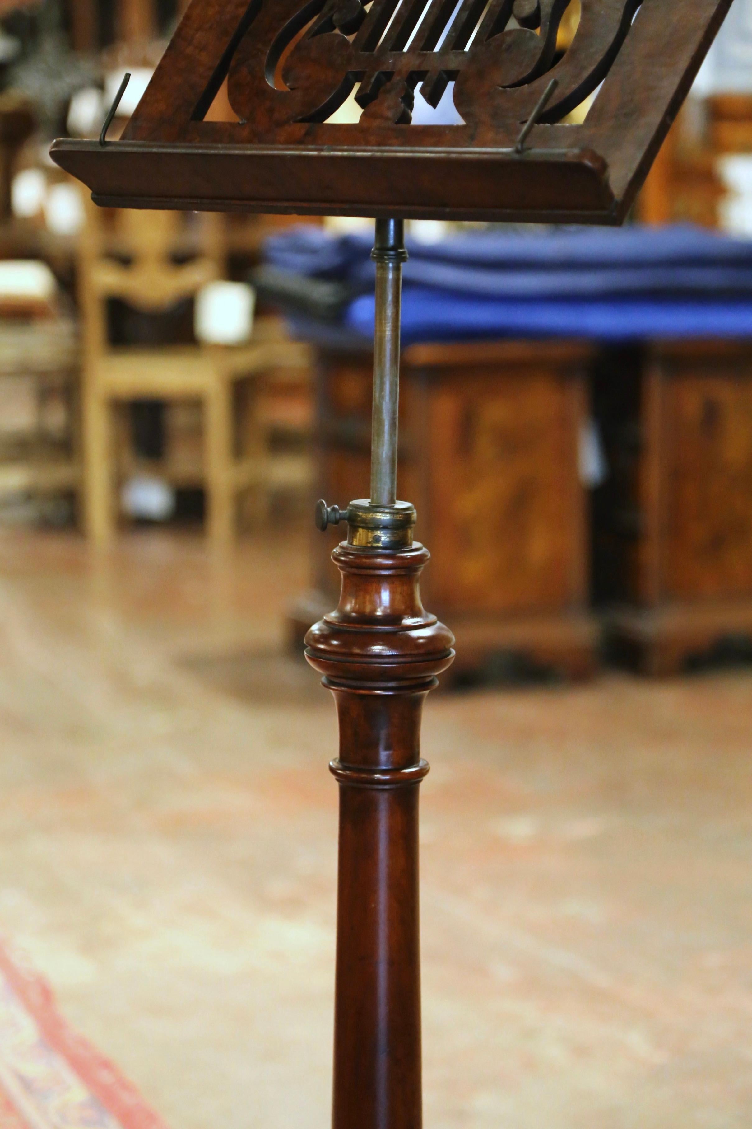 19th-Century English Mahogany Music Stand on Wheels with Pierced Lyre Motif 1