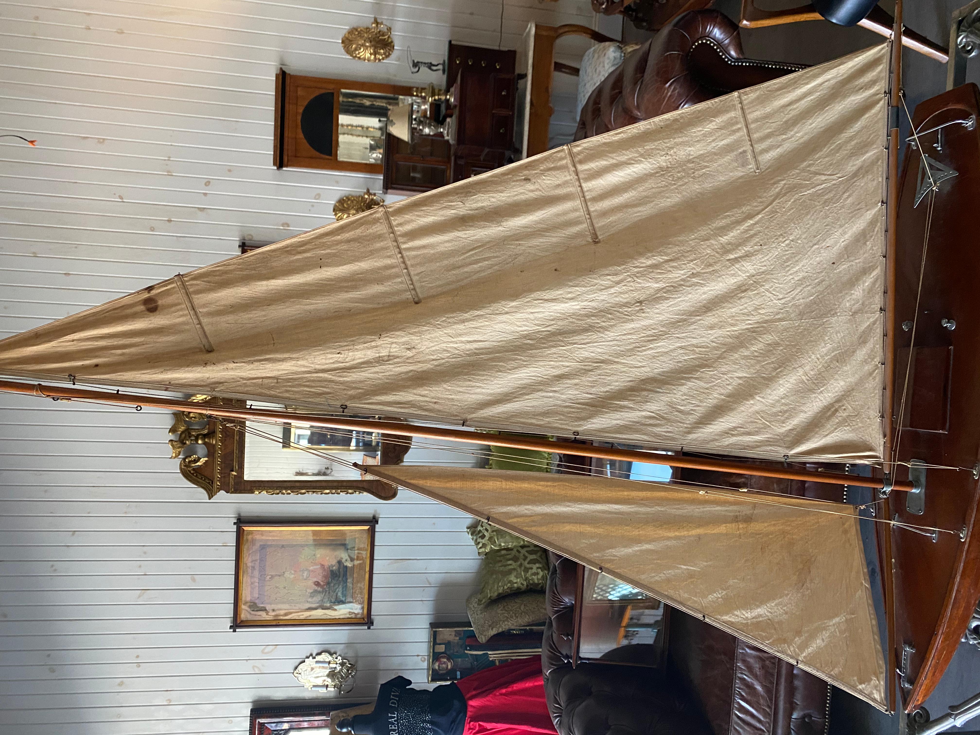 19th Century English Mahogany Schooner Ship Model, Great Attention To Detail For Sale 1