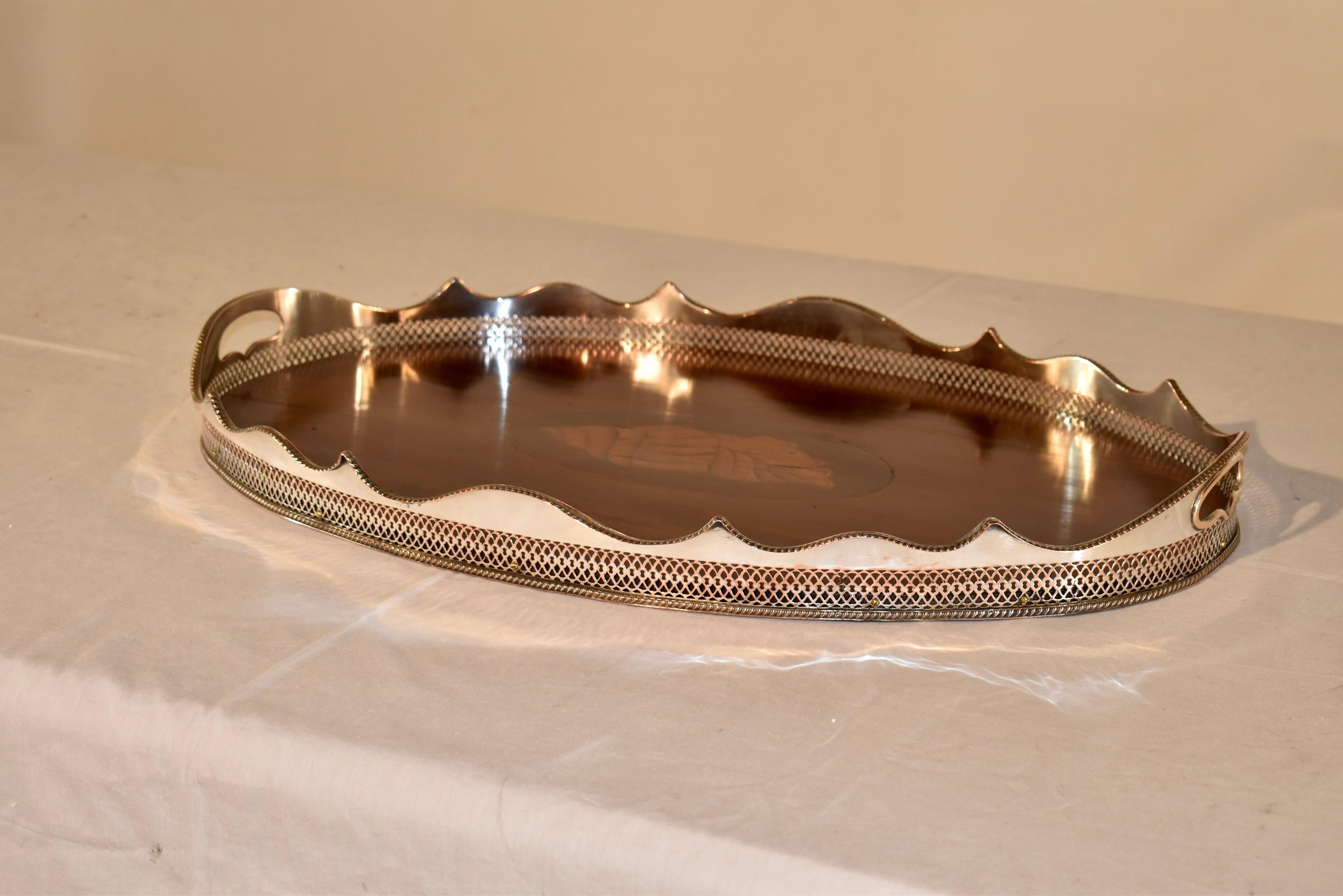 Early 20th Century 19th Century English Mahogany Serving Tray with Gallery For Sale