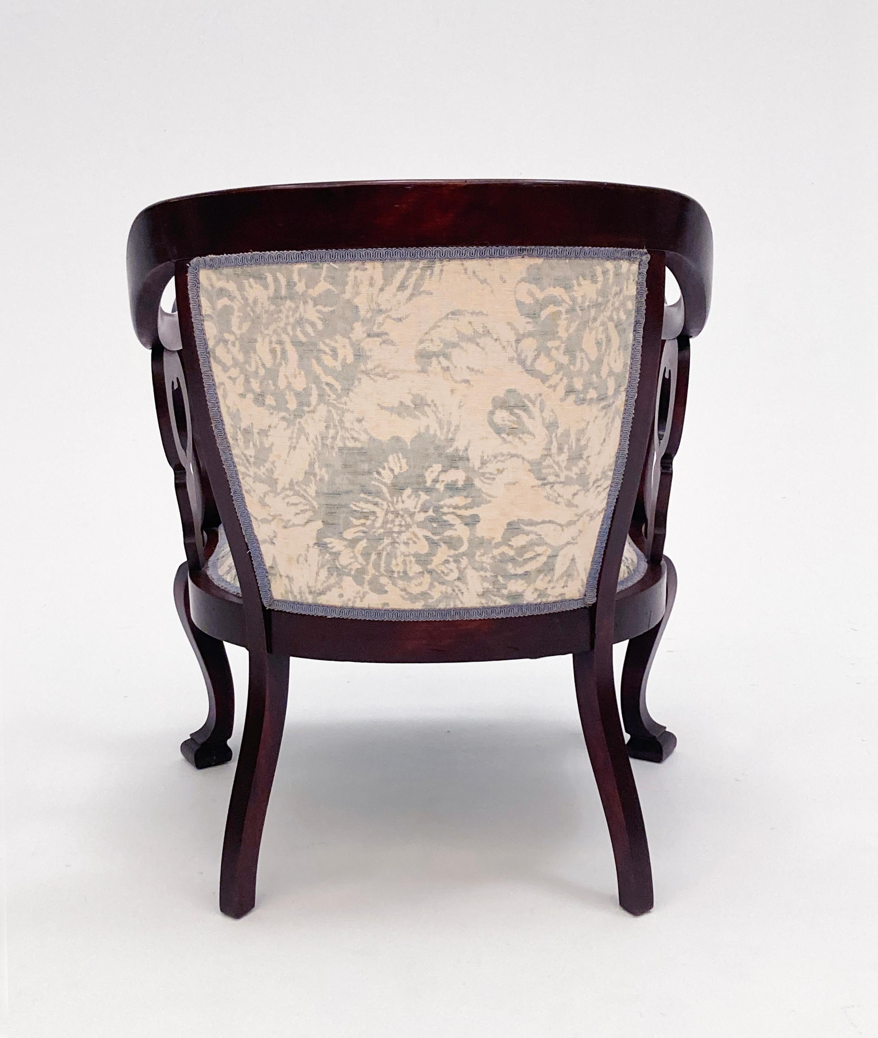 Ensemble de trois canapés, chaises et fauteuils à bascule en acajou anglais du XIXe siècle  en vente 6