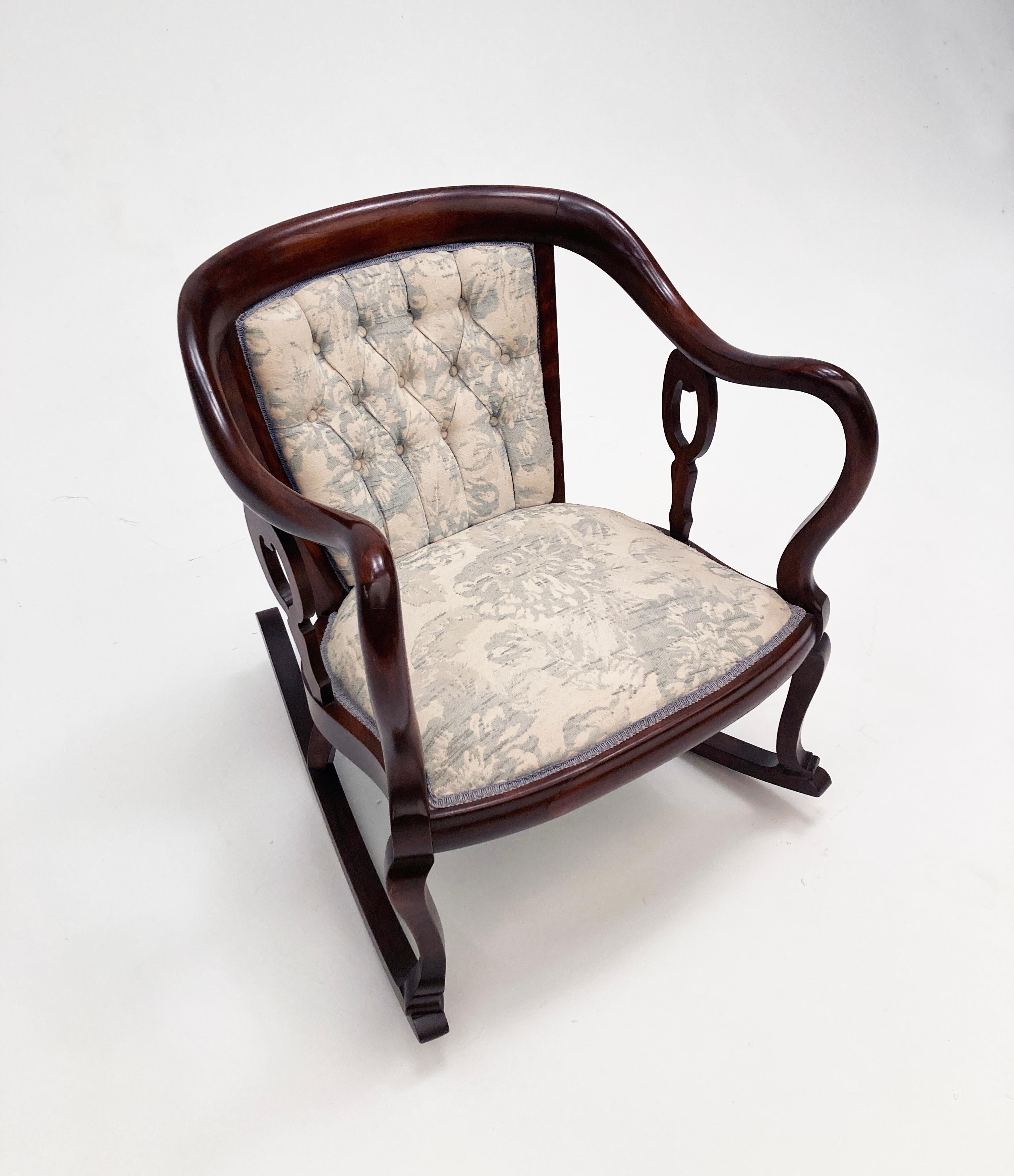 19th Century English Mahogany Settee, Chair and Rocker - Set of Three  For Sale 11