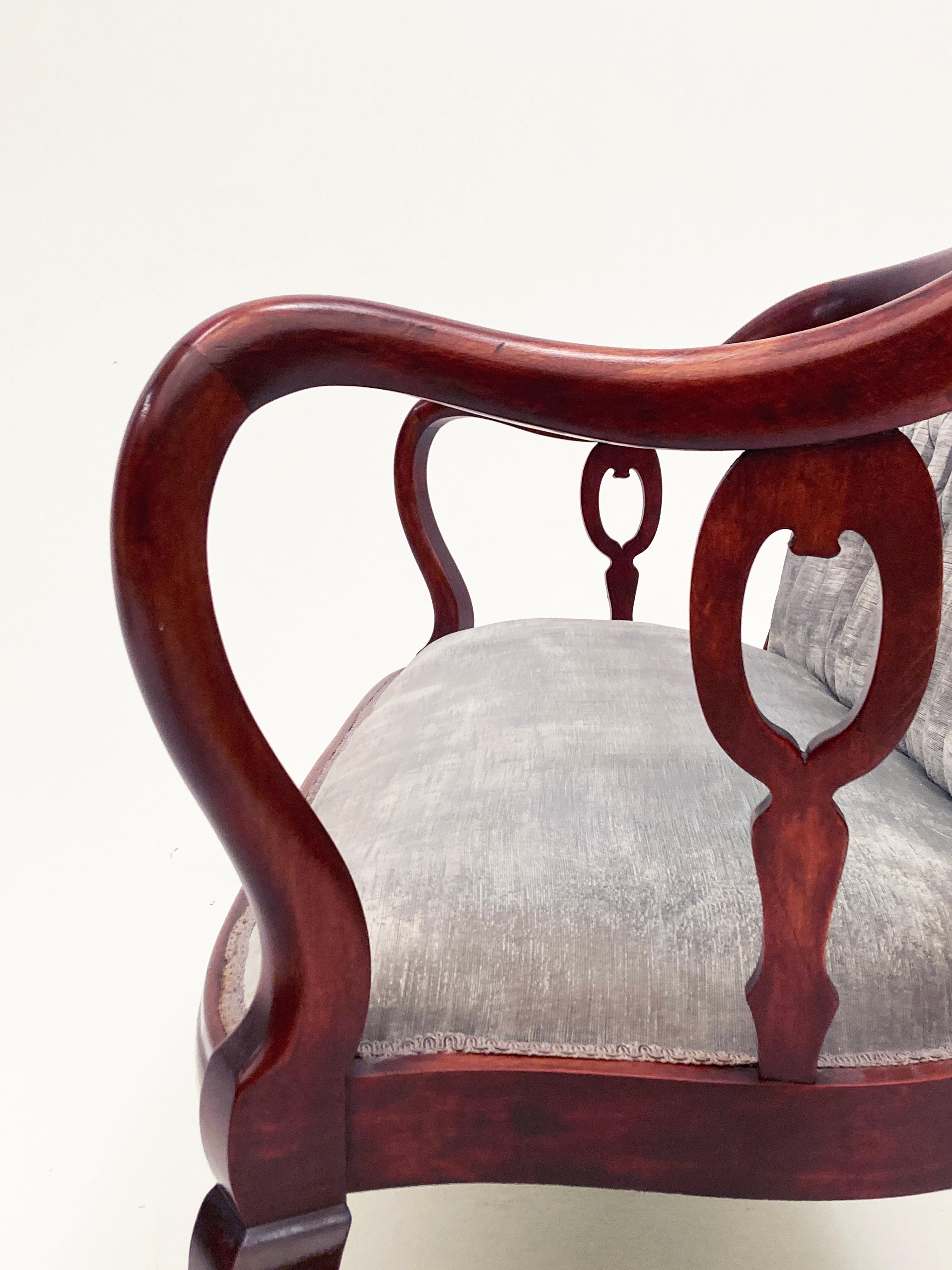 Englisches Mahagoni-Sessel, Stuhl und Schaukelstuhl aus dem 19. Jahrhundert – Dreier-Set  (Polster) im Angebot