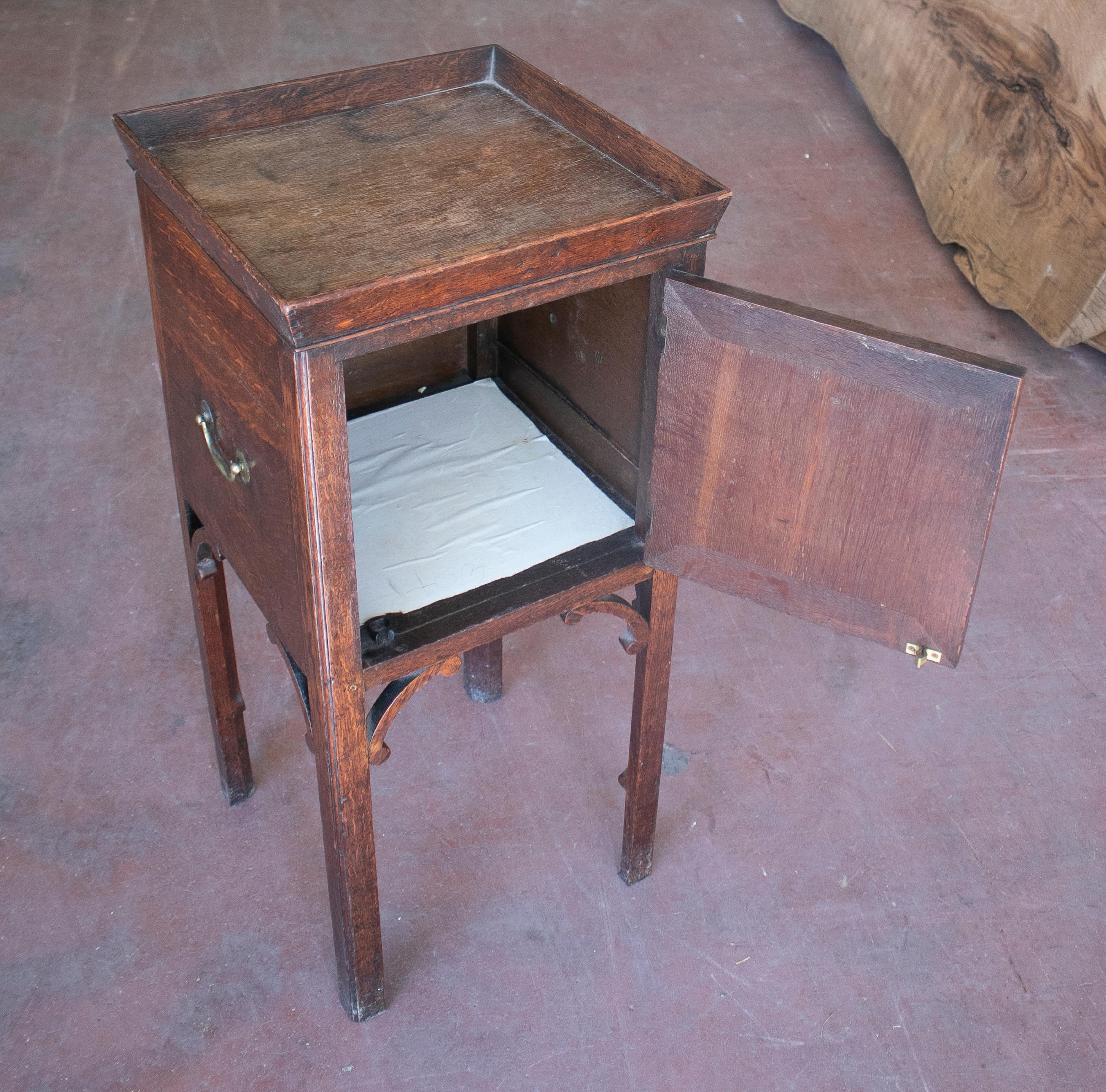 Spanish 19th Century English Mahogany Side Table w/ Door For Sale