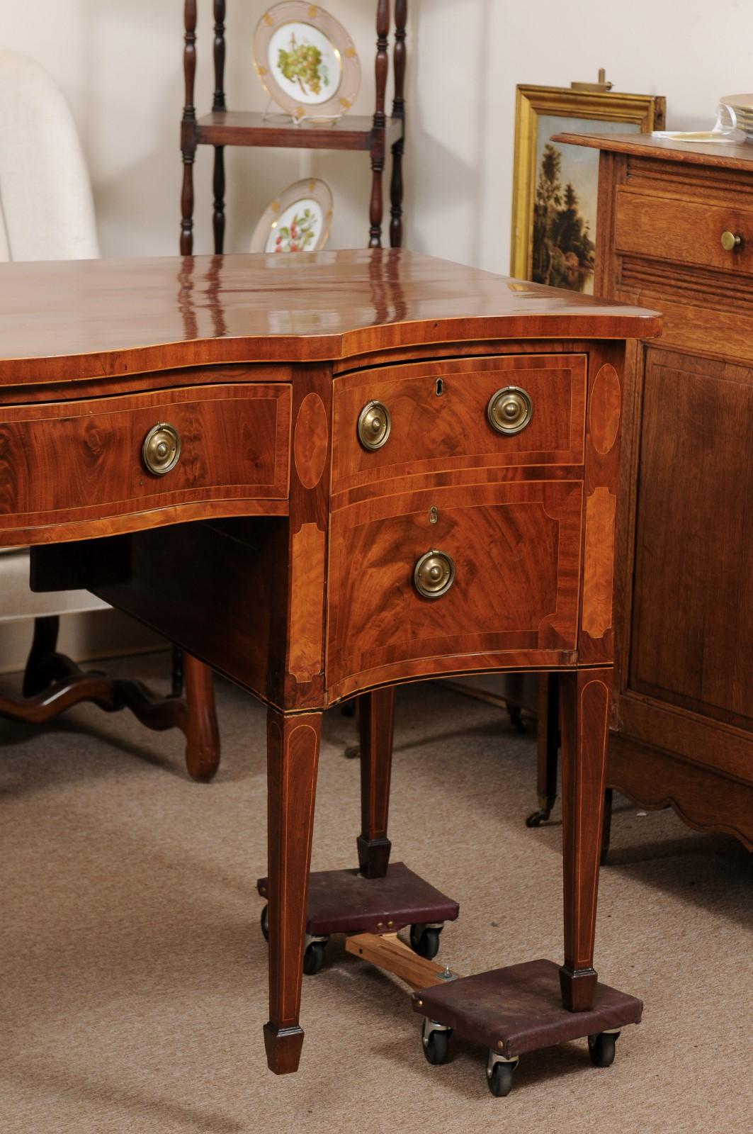 19th Century English Mahogany Sideboard w/ Serpentine Front For Sale 13