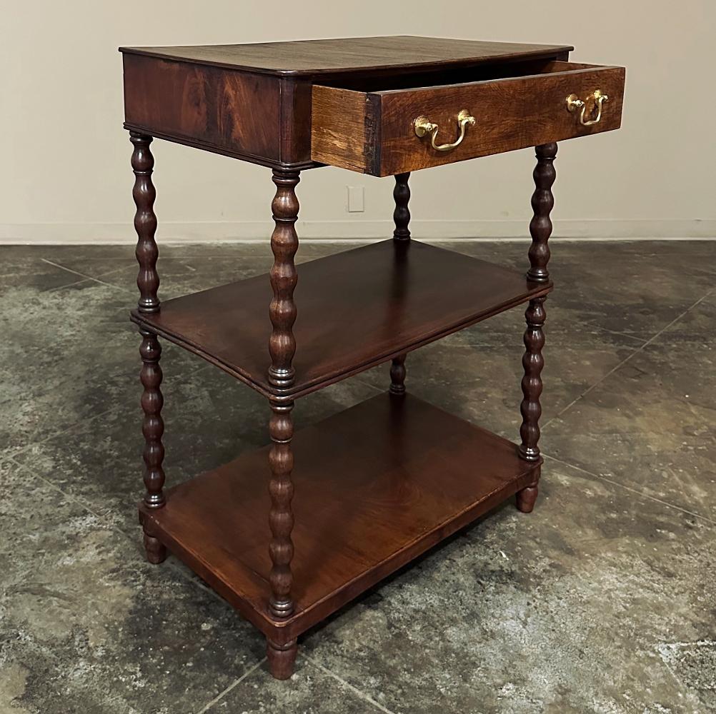 Ottone Credenza inglese in mogano del XIX secolo, servitore per il tè in vendita