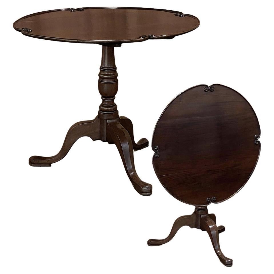19th Century English Mahogany Tilt-Top End Table For Sale