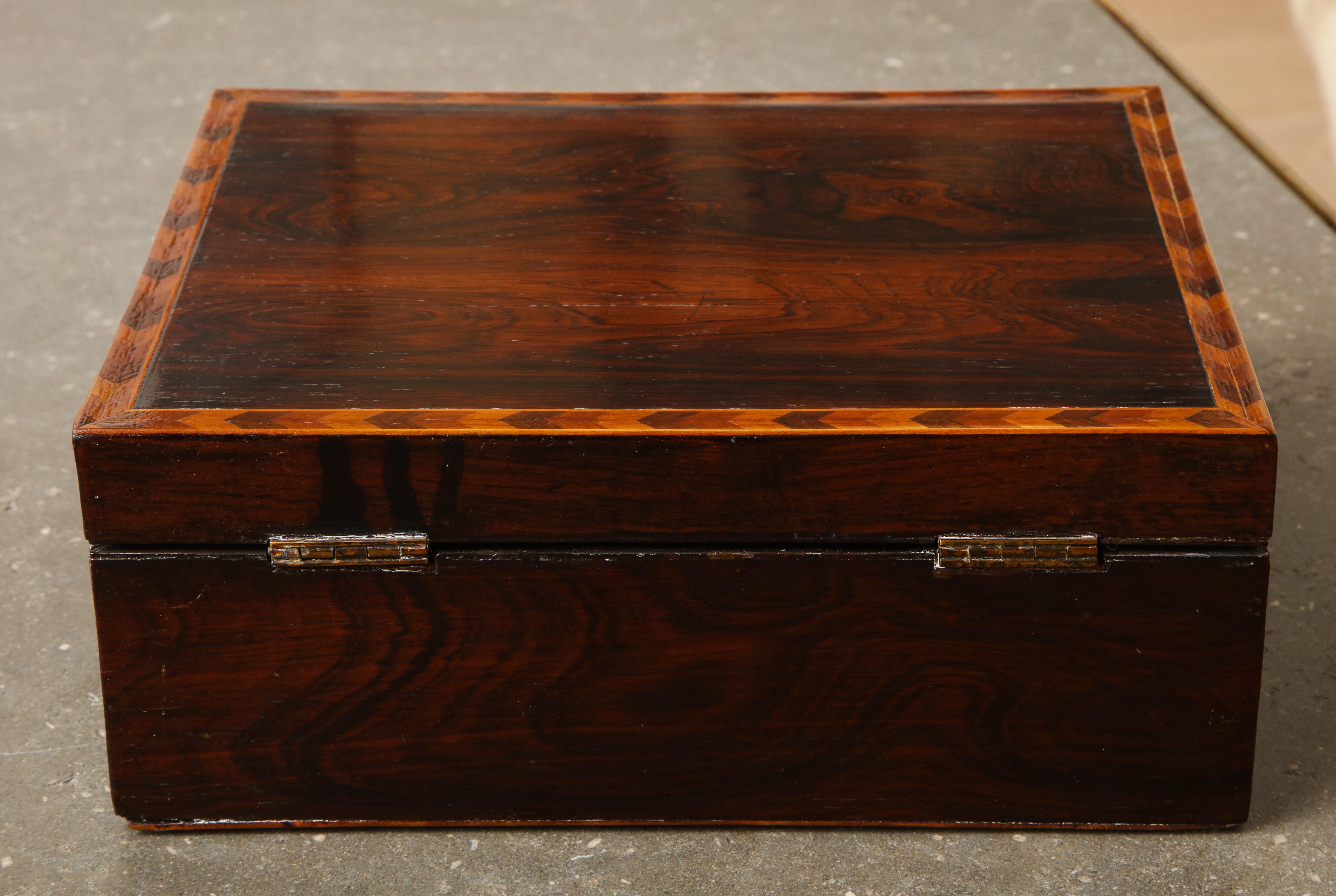 19th Century English Mahogany Trinket Box with Inlaid Border 7