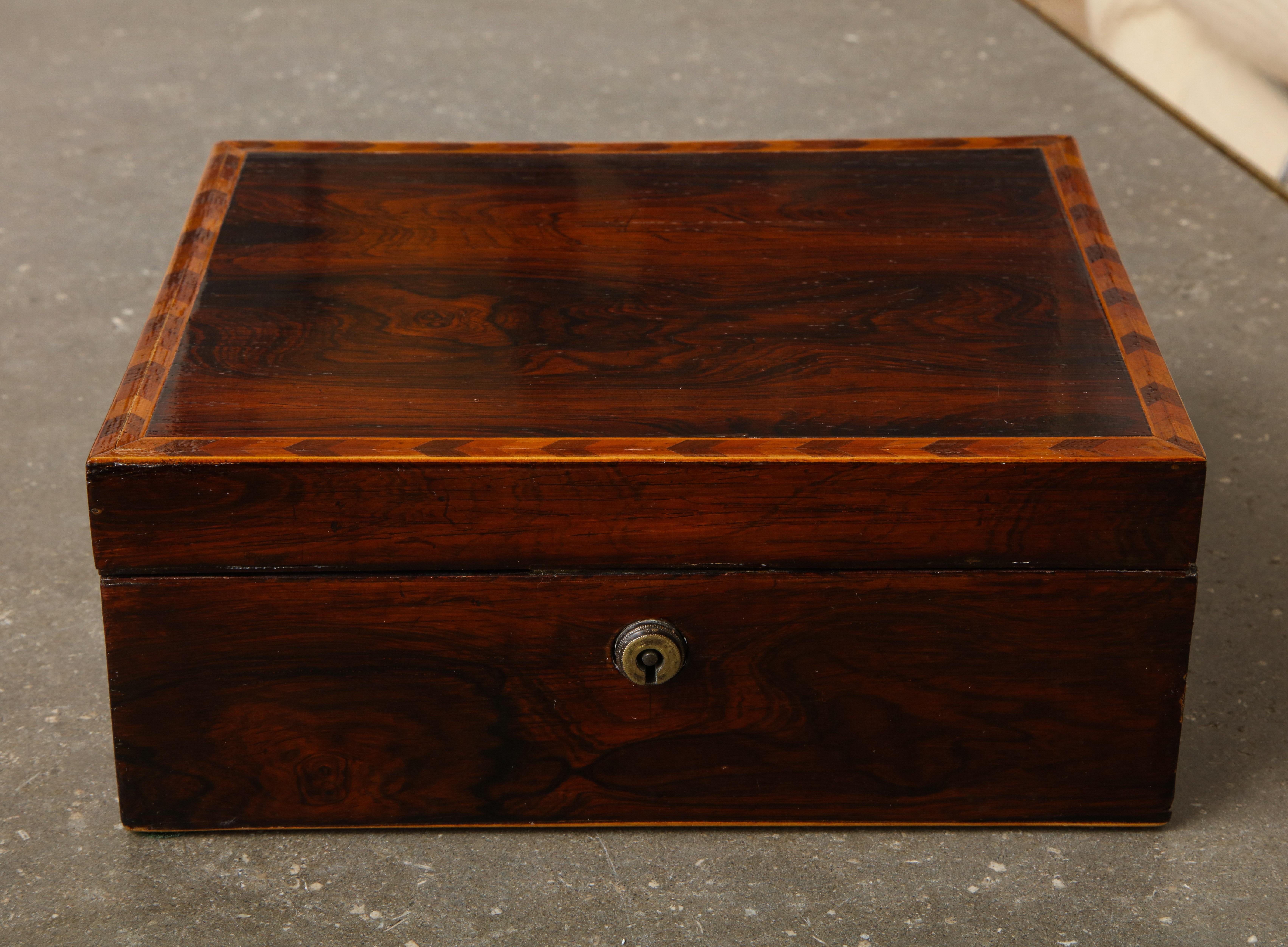 19th Century English Mahogany Trinket Box with Inlaid Border 5