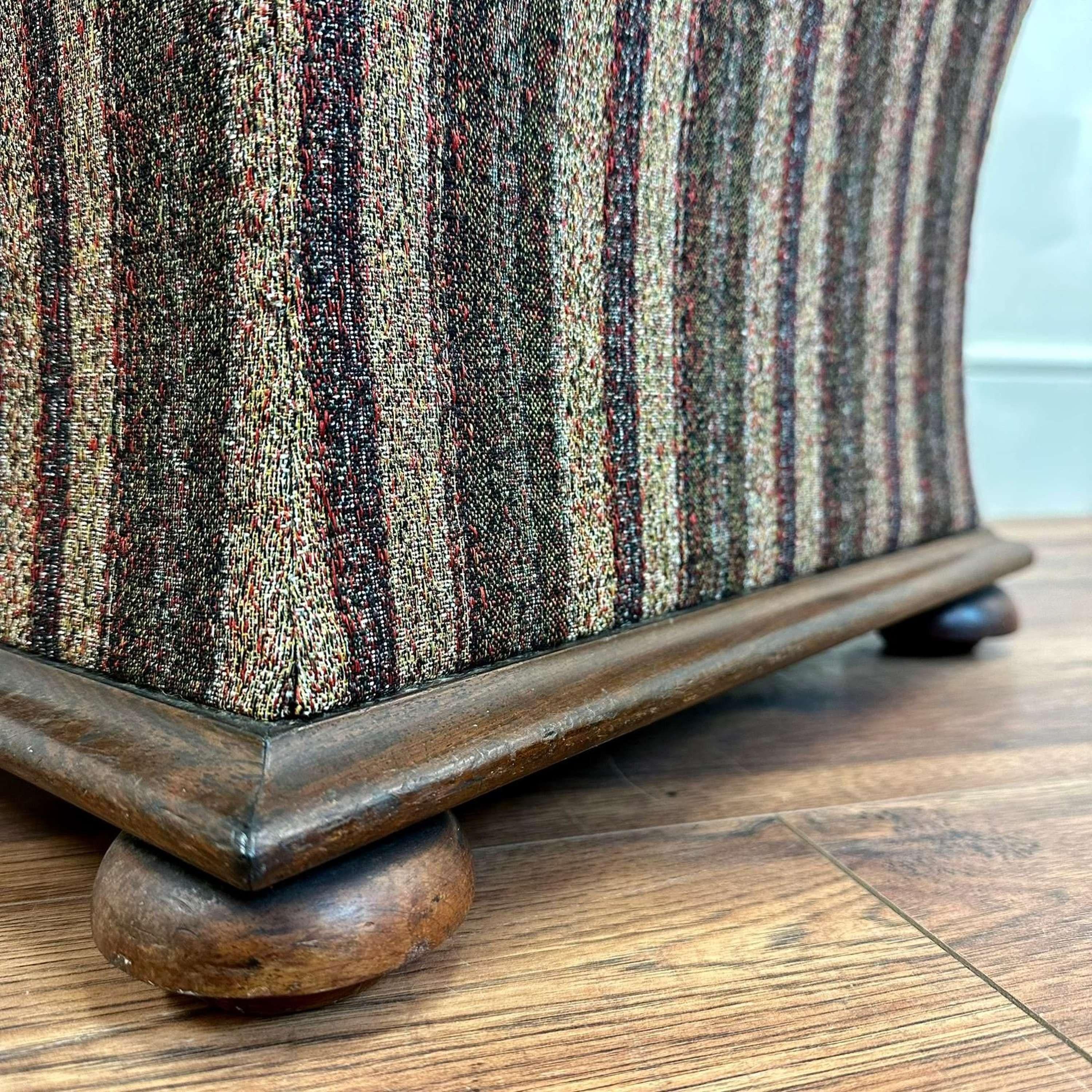 19th Century English Mahogany Upholstered Ottoman Footstool For Sale 3