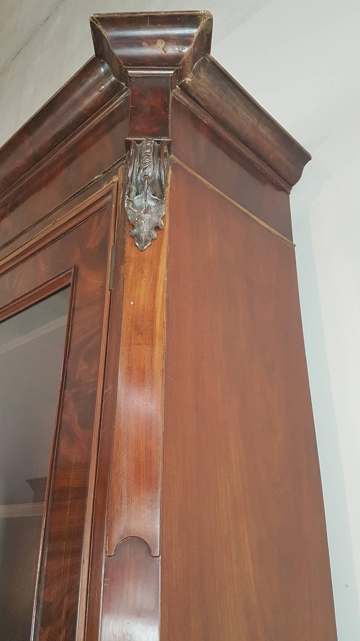 19th Century English Mahogany Wood Bookcase with Secretaire 6