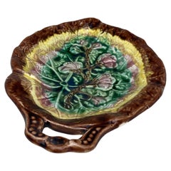 19th Century  English Majolica Begonia Leaf