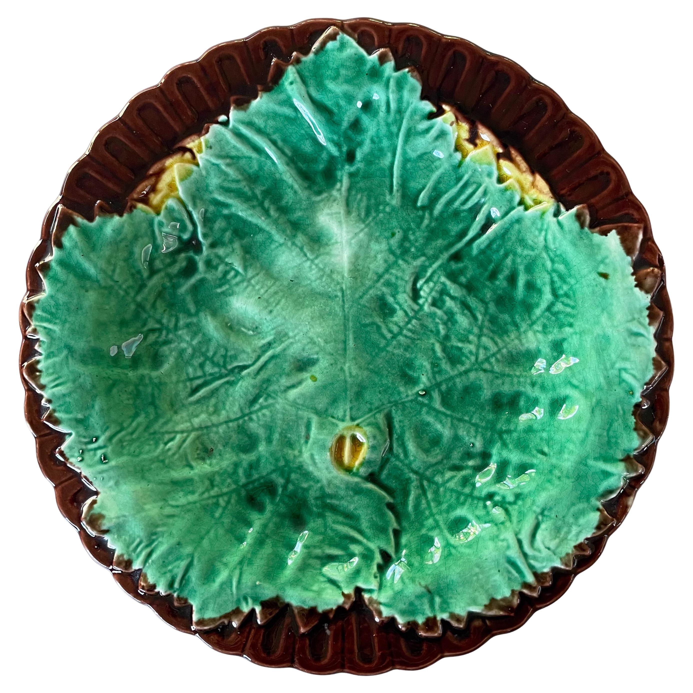 19th Century English Majolica Begonia Leaf Plate For Sale