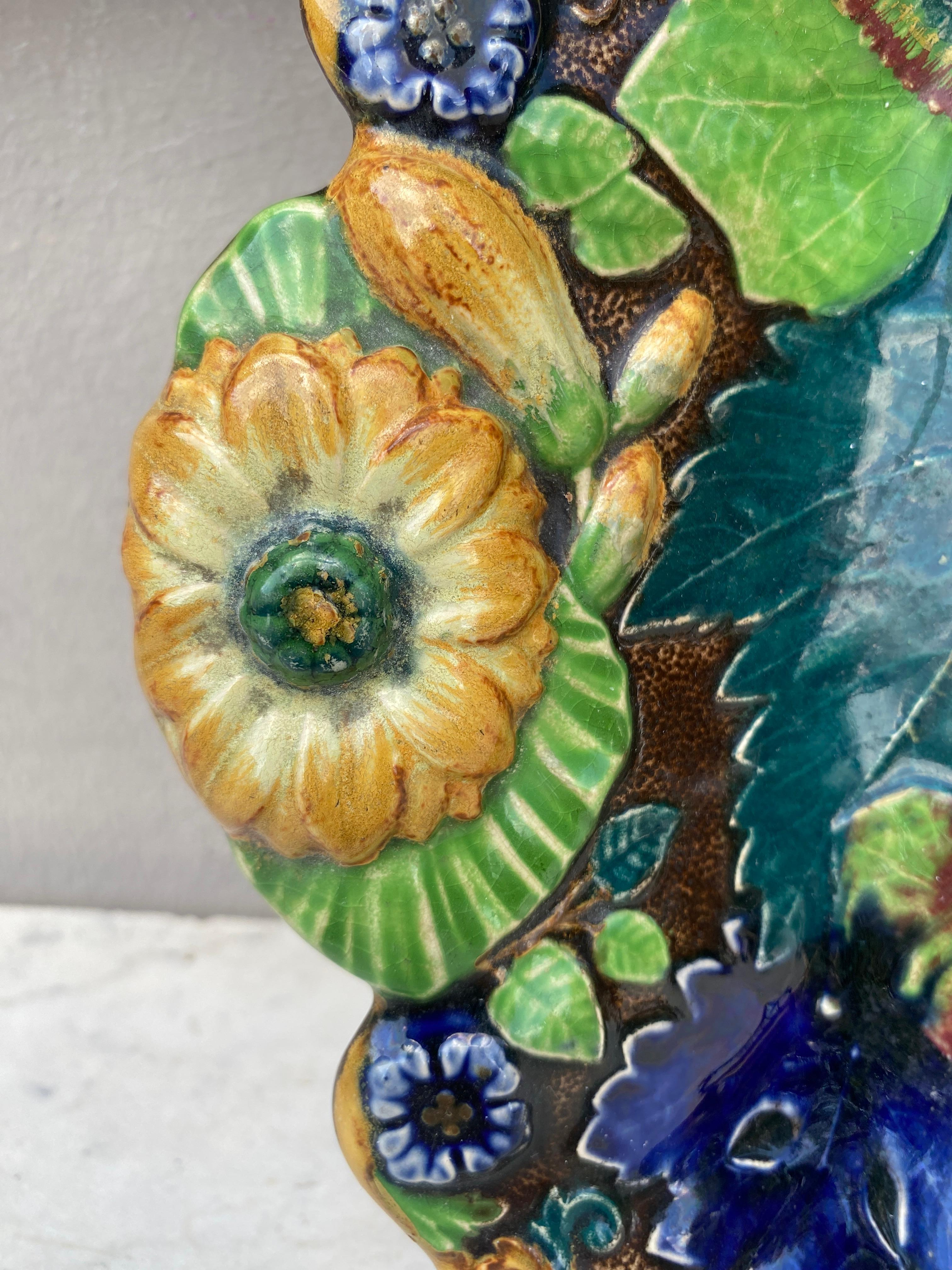 Victorian 19th Century English Majolica Botanical Cake Stand