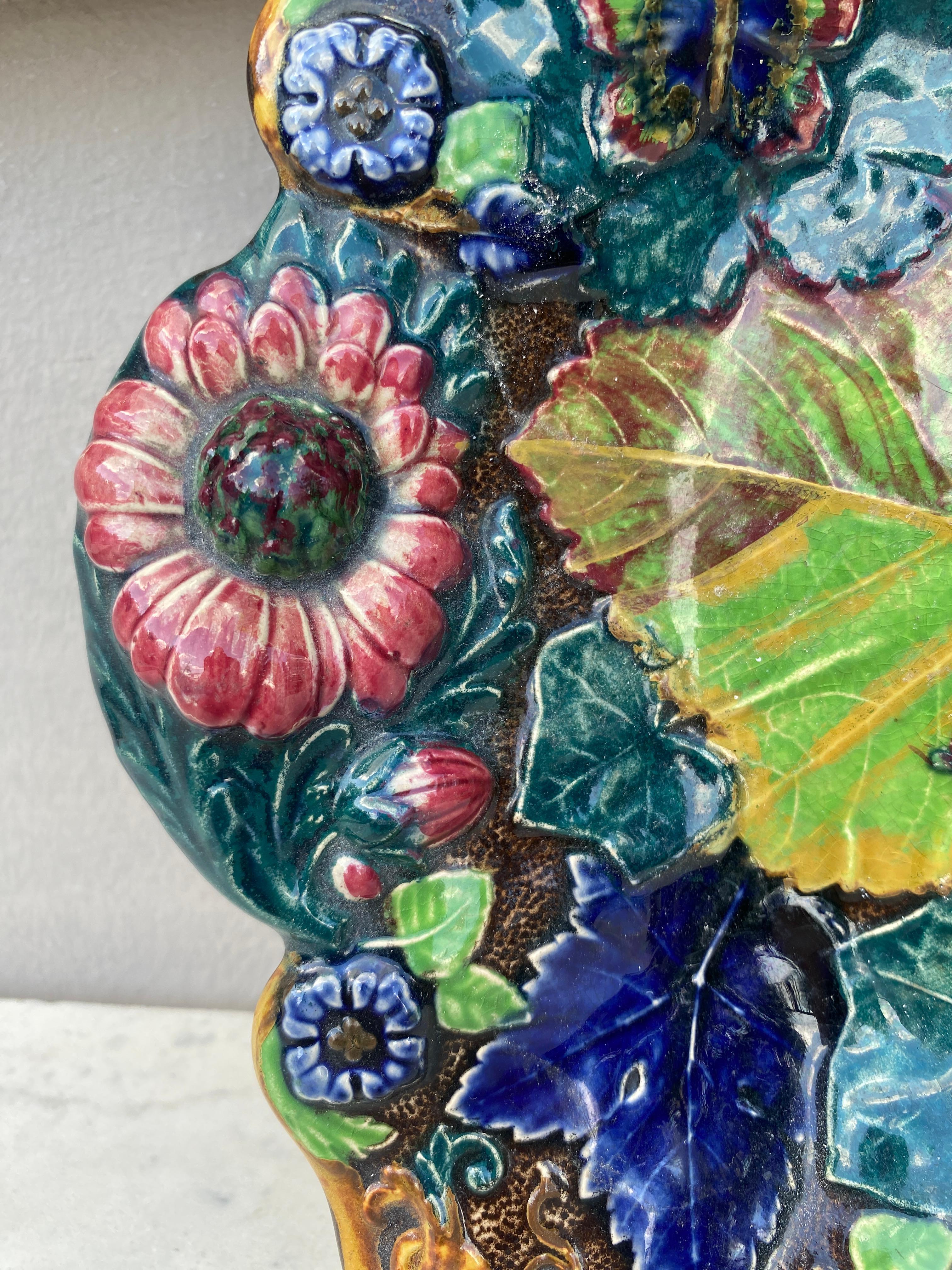 Ceramic 19th Century English Majolica Botanical Cake Stand