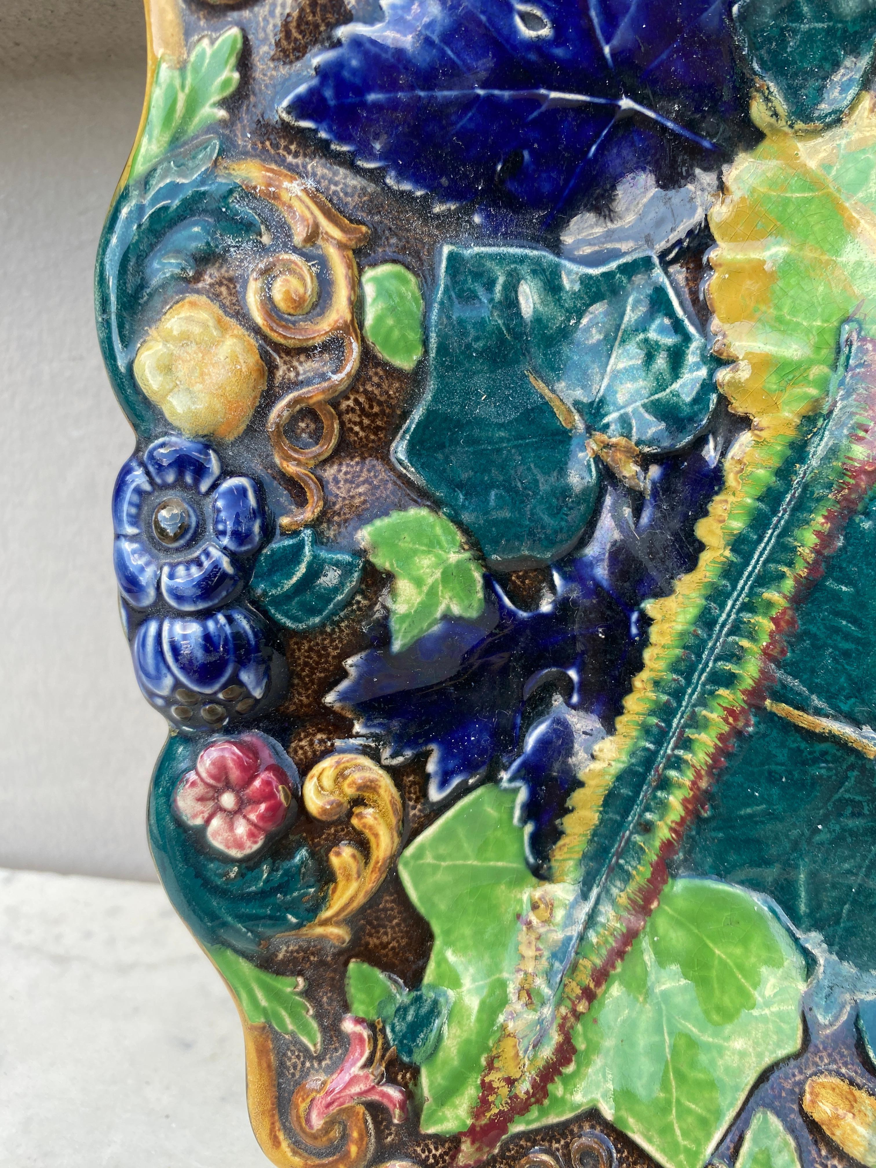 19th Century English Majolica Botanical Cake Stand 2