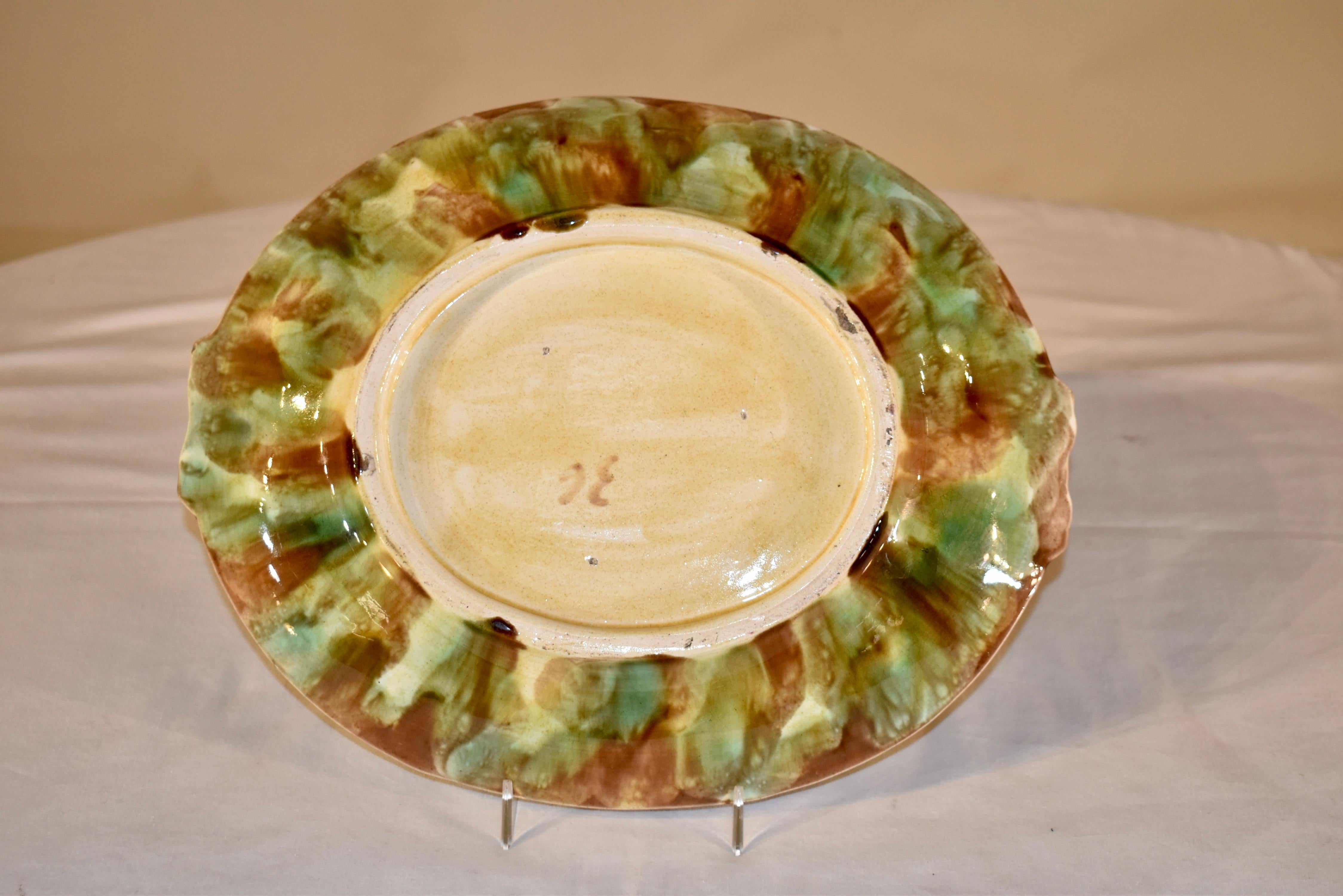 19th Century English Majolica Bread Tray For Sale 3