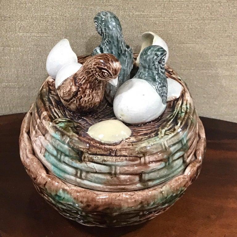 19th century English Majolica Ducklings on Nest Box For Sale 2