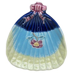 19th Century English Majolica Fans Dish