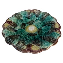 19th Century English Majolica Leaves Plate