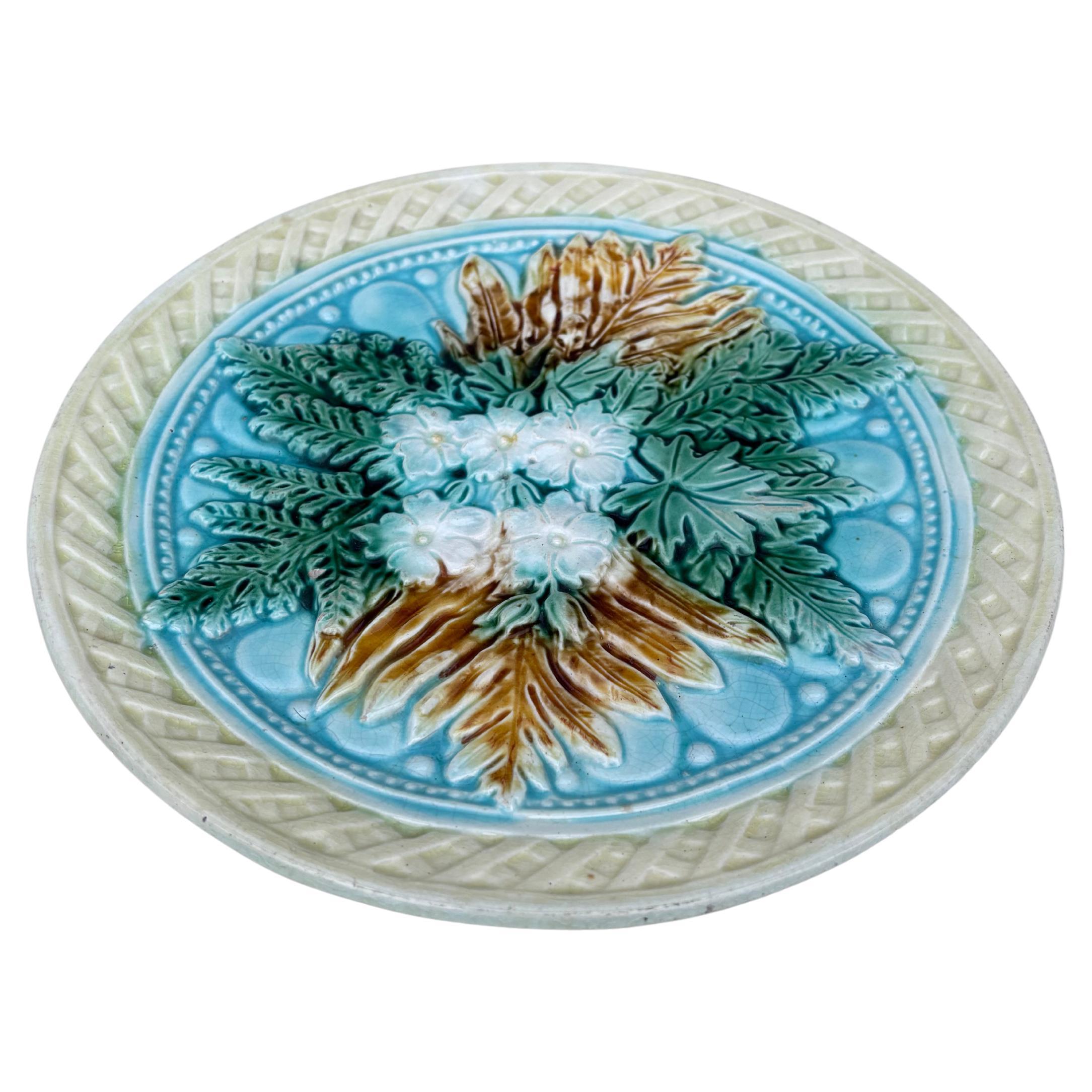 19th Century English Majolica Leaves & White Flowers Plate.