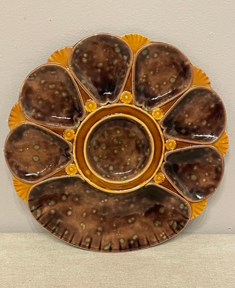 Ceramic 19th Century English Majolica Oyster Plate For Sale
