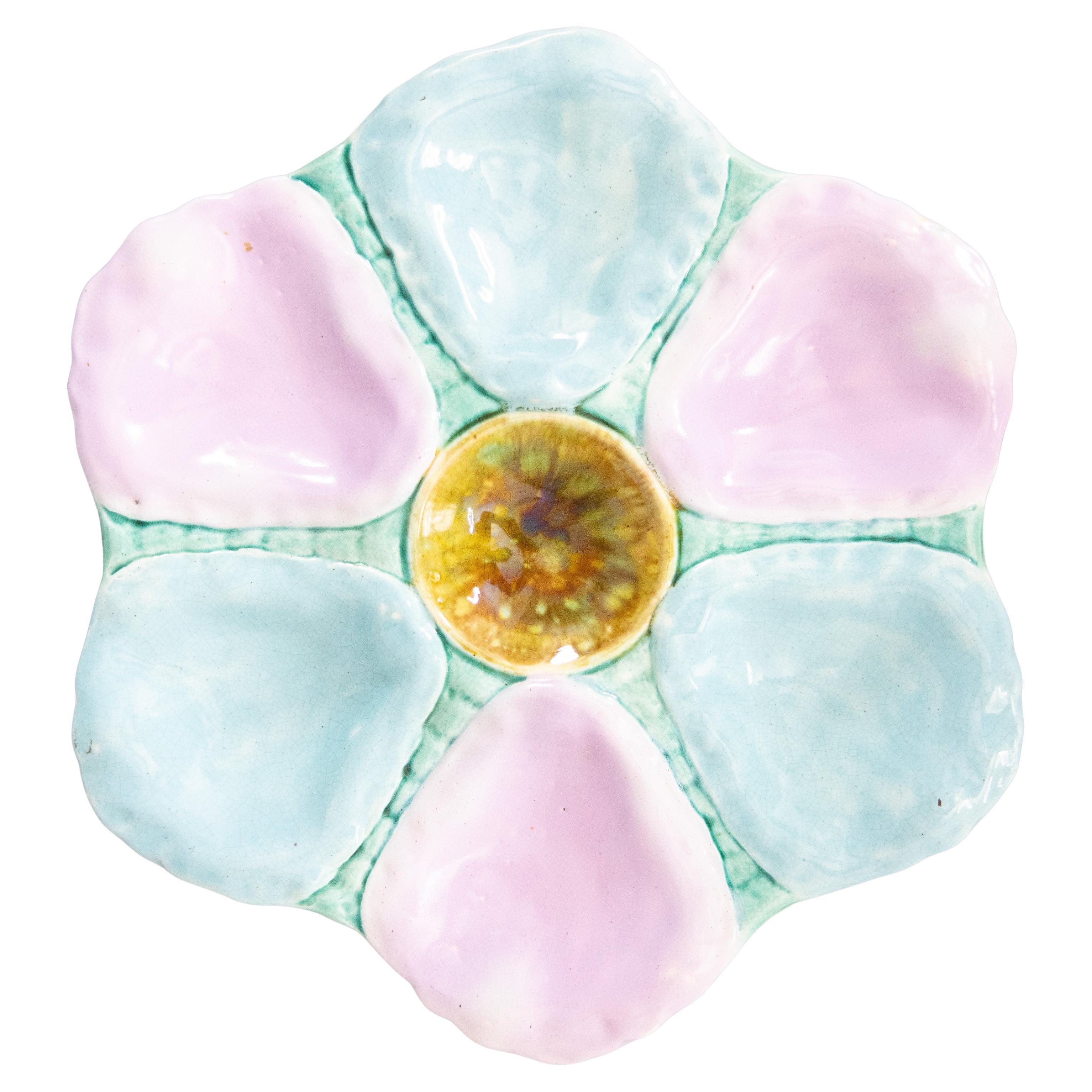 19th Century English Majolica Oyster Plate For Sale