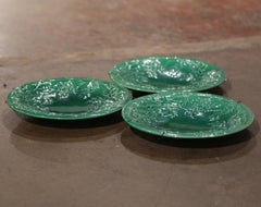 19th Century English Majolica Wall Plates with Vine and Grape Motifs, Set of 3