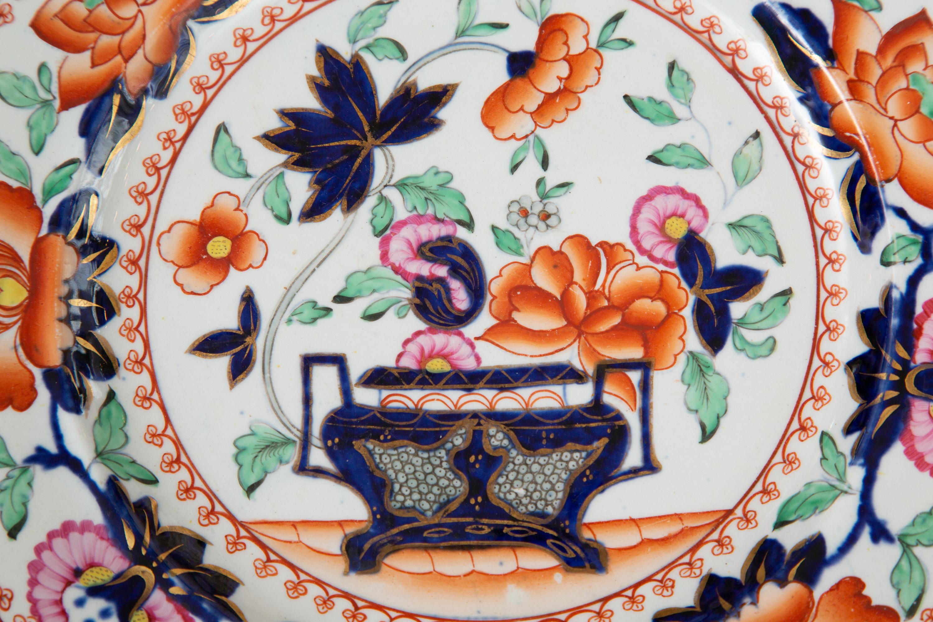 19th Century English Mason’s Ironstone Plates In Good Condition In WEST PALM BEACH, FL