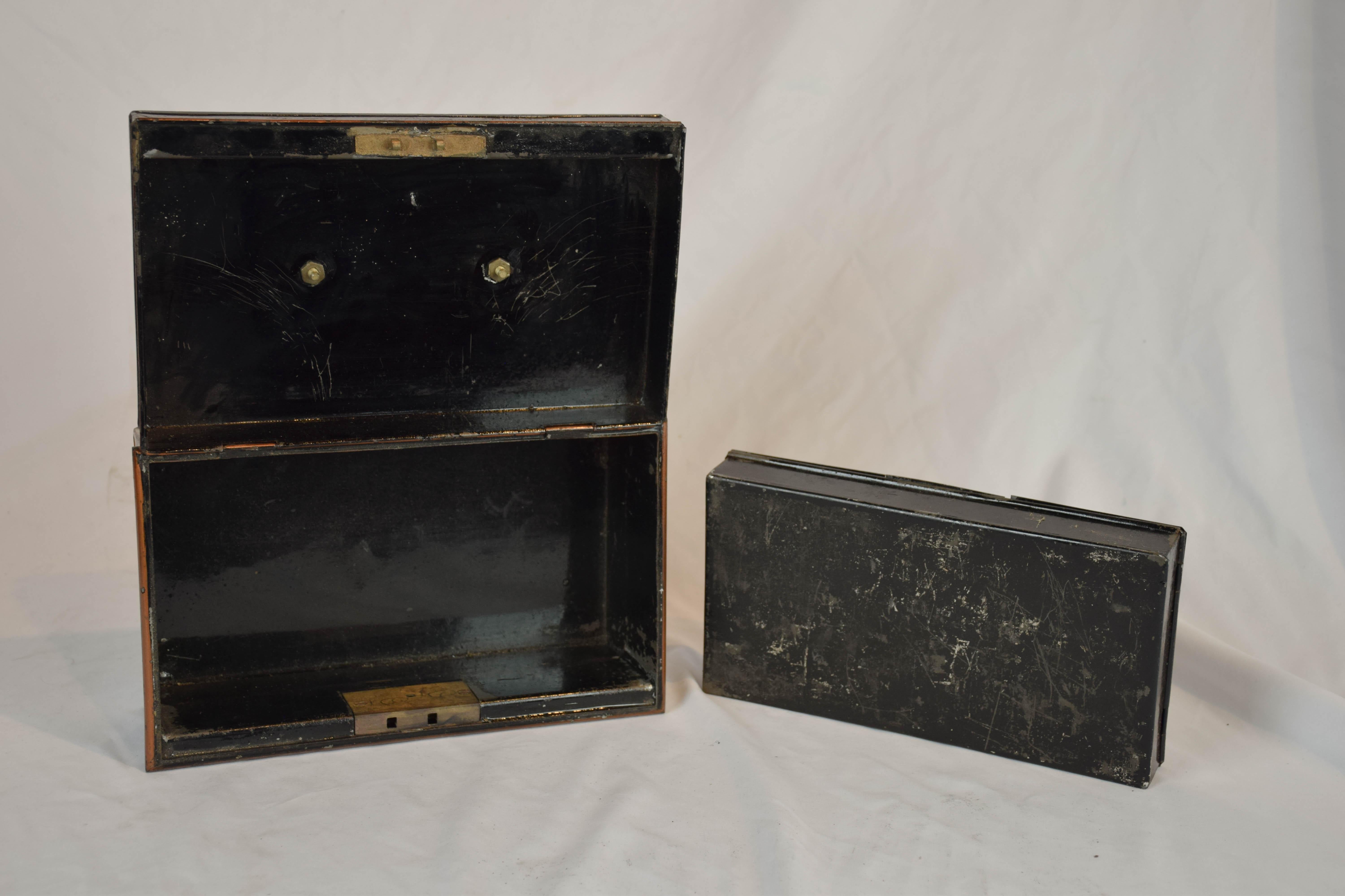 19th Century English Metal Cash Box 5