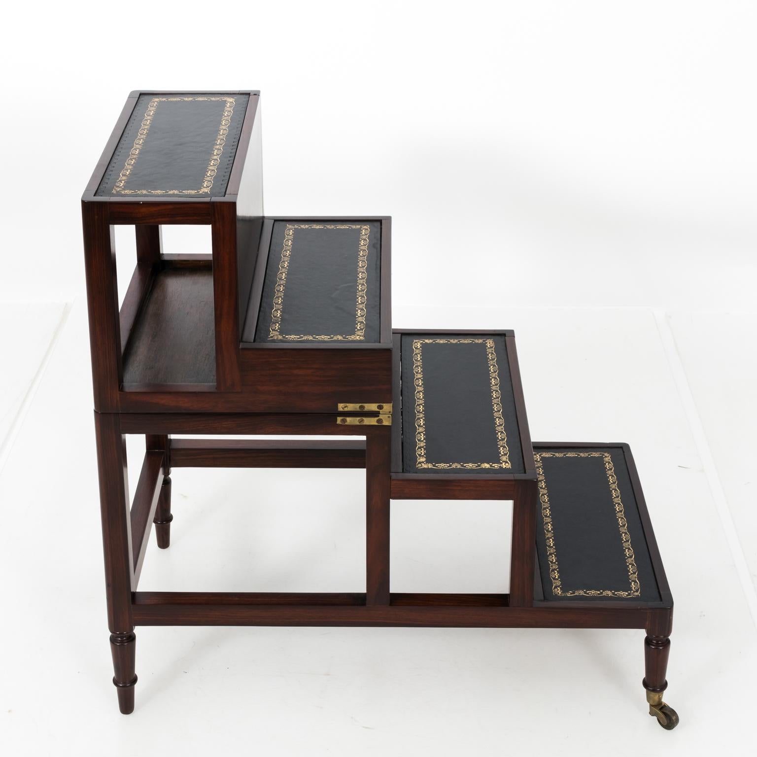 19th Century English Metamorphic Rosewood Library Steps In Good Condition In Stamford, CT