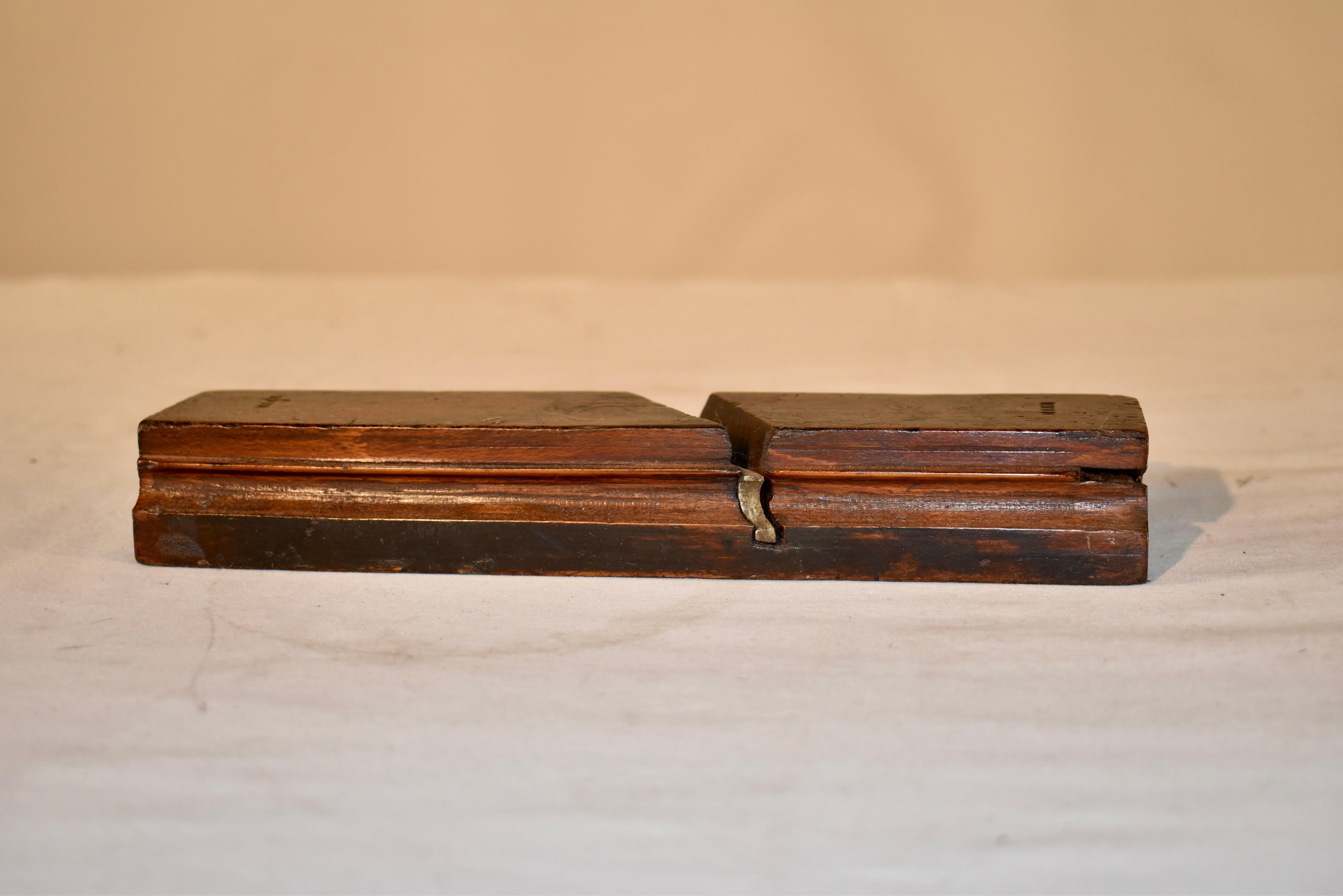 XIXe siècle Planche moulée anglaise du 19ème siècle en vente