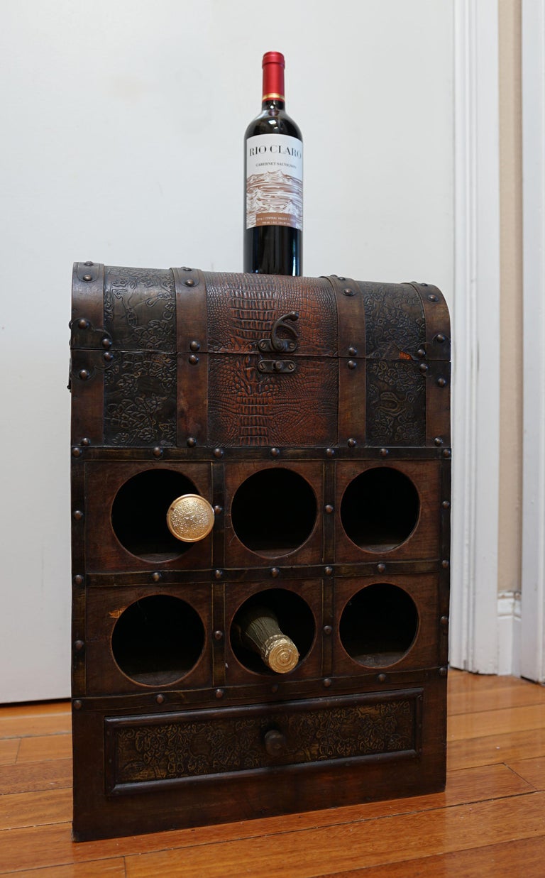 19th Century English Mounted Pine Cellarette Wine For Sale at