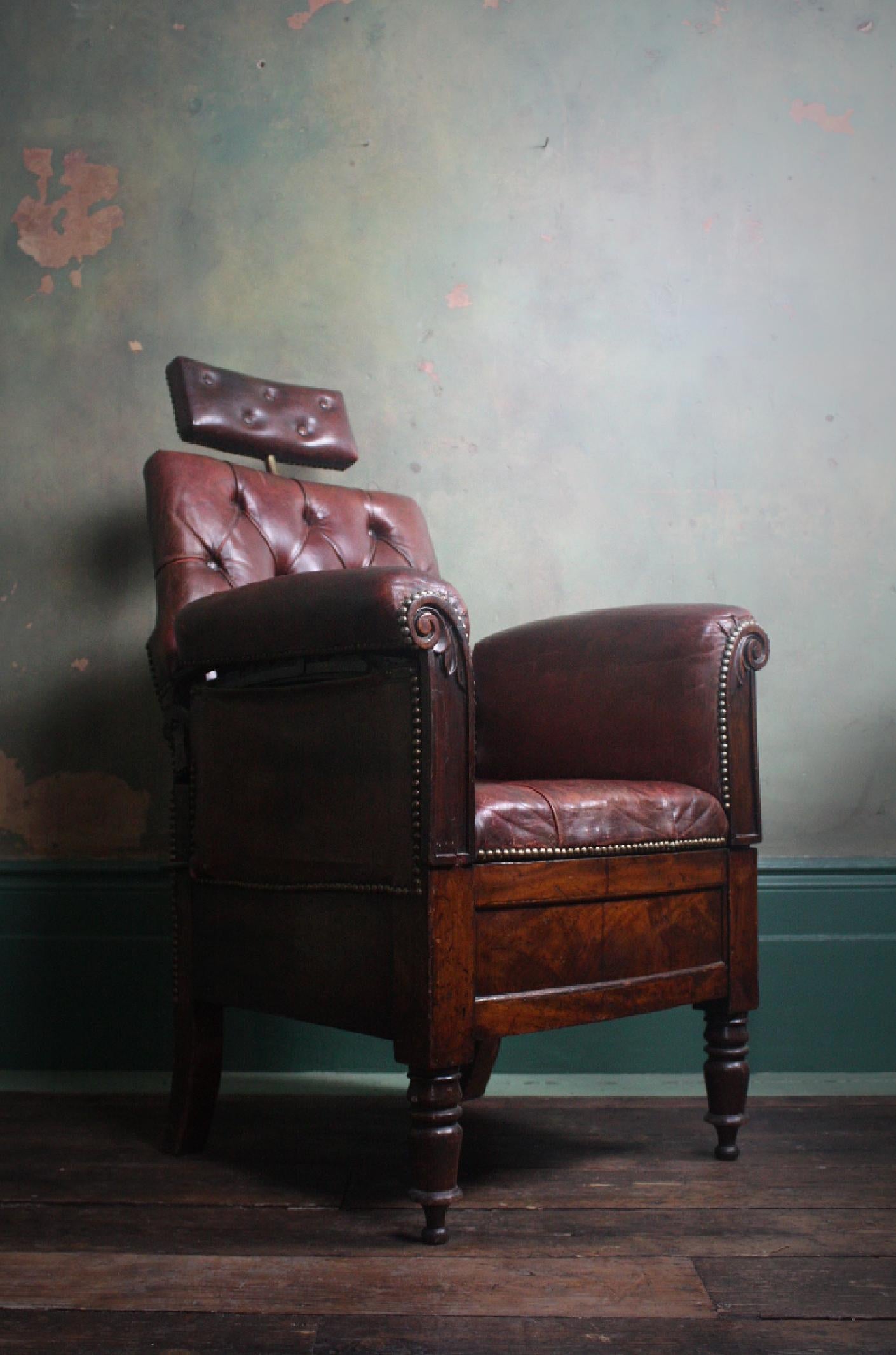 19th Century English Oak Adjustable Maroon Buttoned Leather Barbers Chair 2